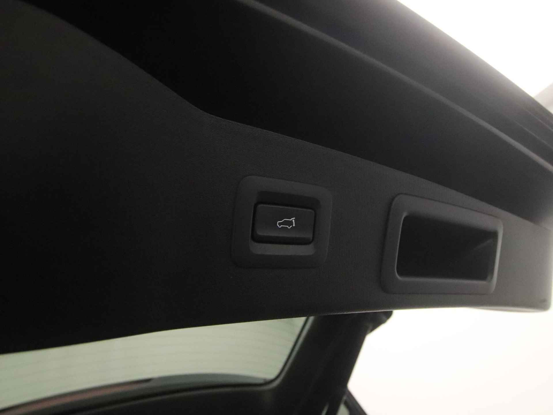Mazda CX-5 2.5 SkyActiv-G GT-M automaat met Sunroof, wegklapbare trekhaak en Apple CarPlay : dealer onderhouden - 18/52