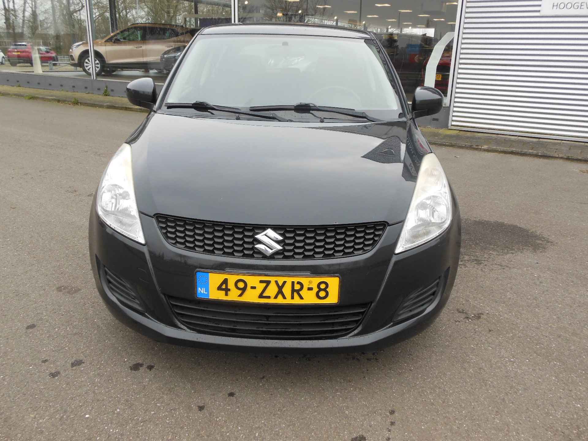 Suzuki Swift 1.2 Bandit EASSS Staat in Hoogeveen - 4/28