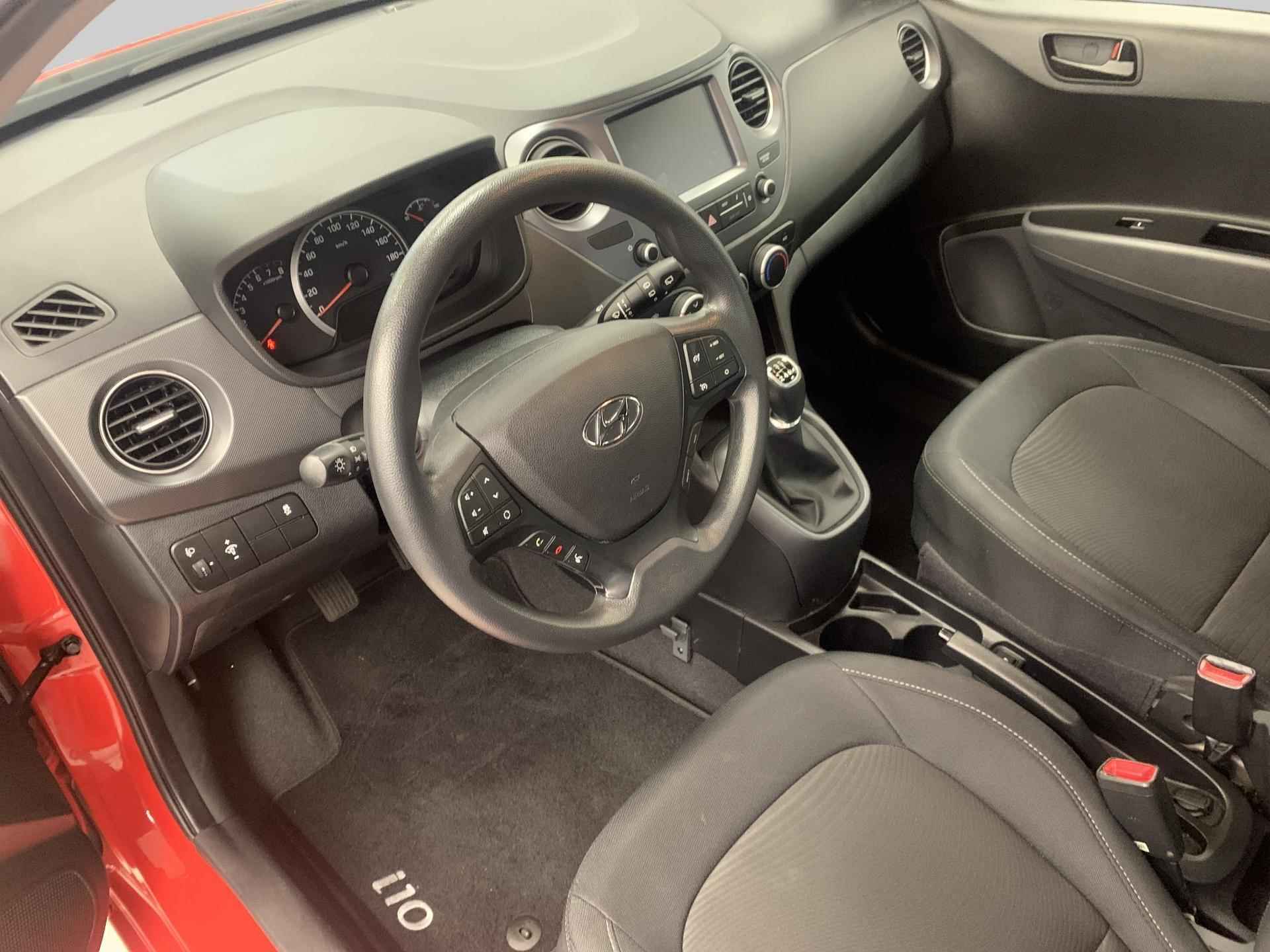 Hyundai i10 1.0i Comfort | carplay | navigatie| lichtmetalen velgen| - 8/24