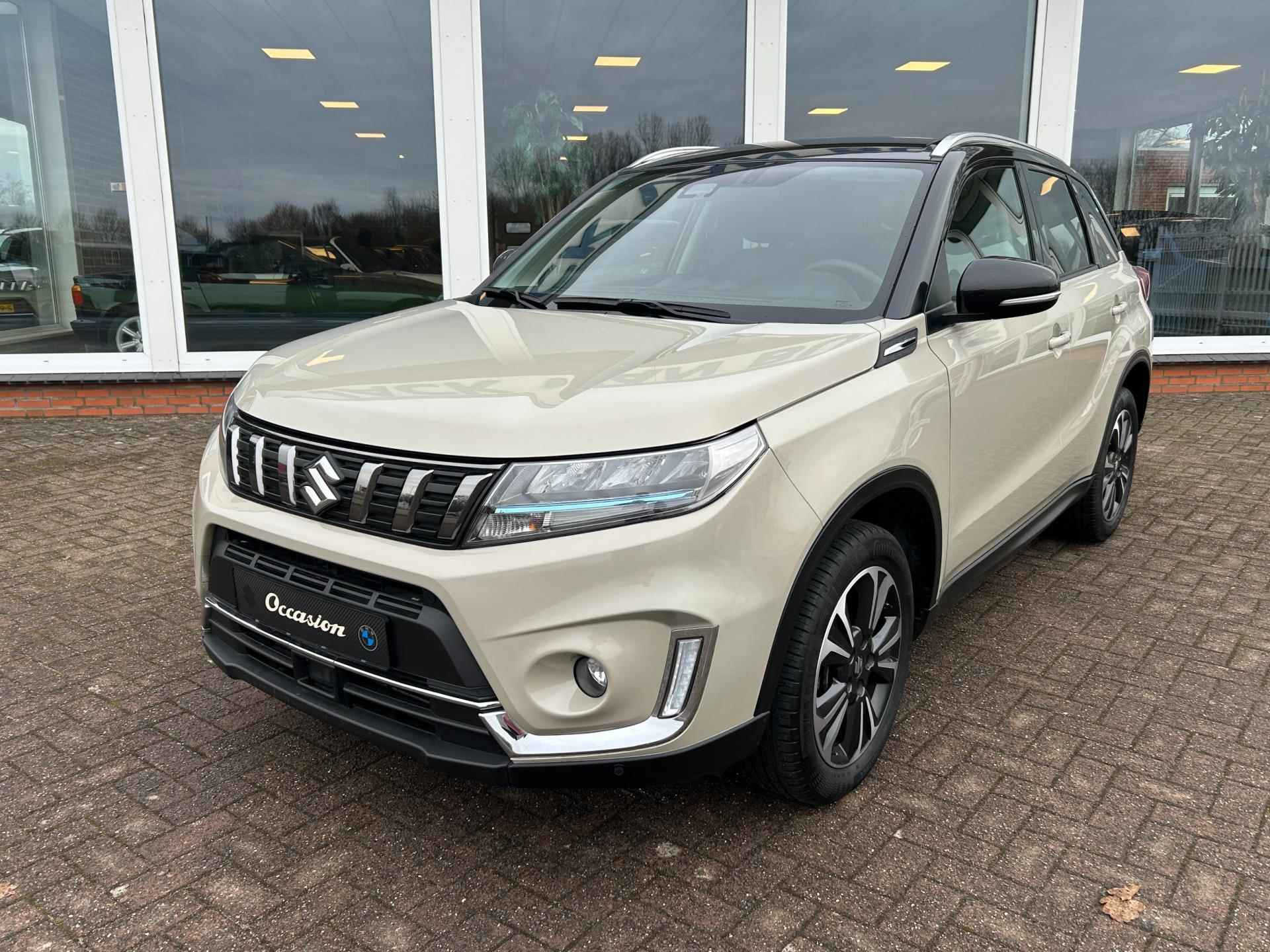 Suzuki Vitara 1.4 Boosterjet Style Smart Hybrid - Navi - Camera - PDC - Cruise - 9/23