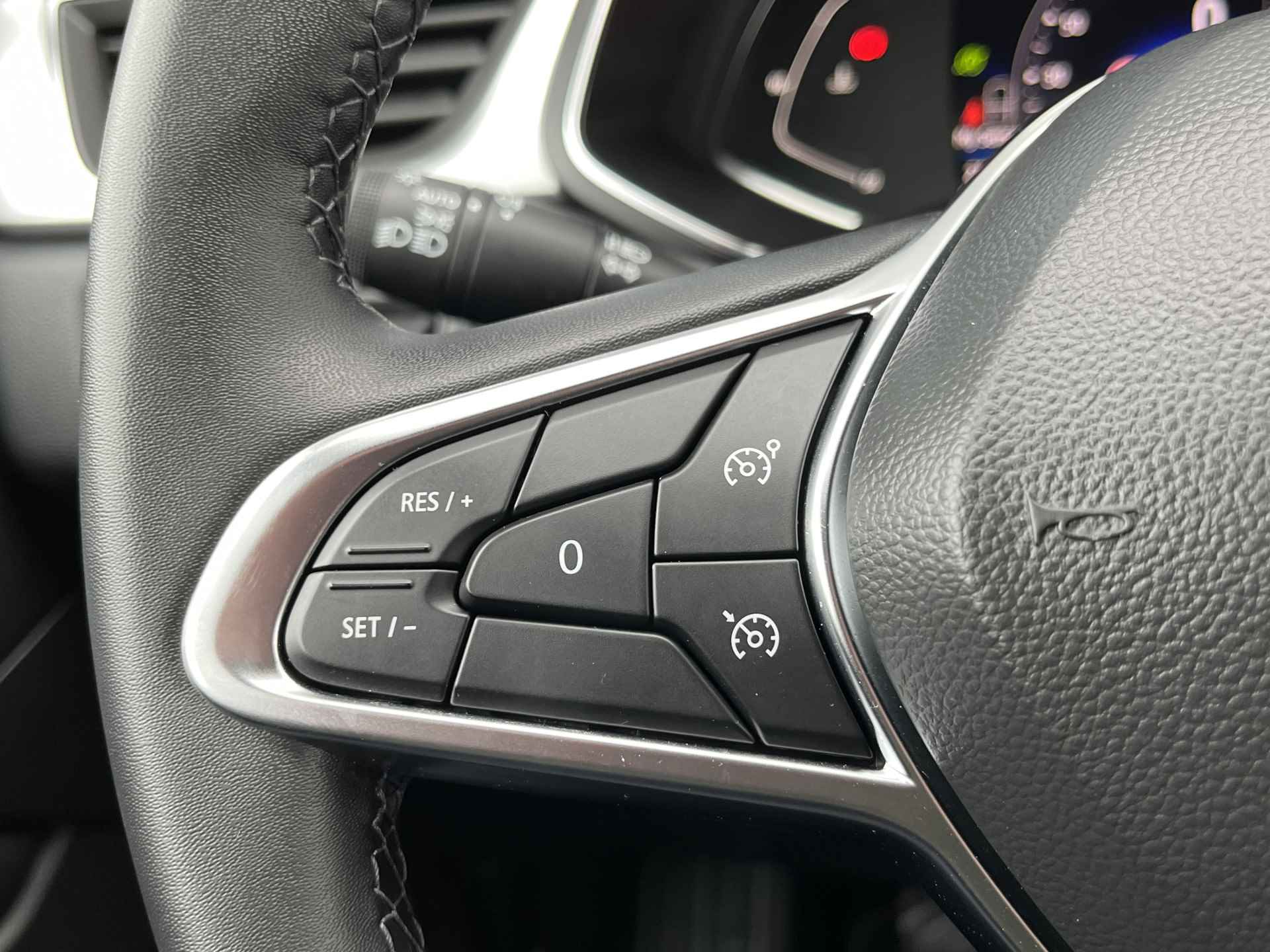 Renault Captur TCe 90 Techno | Camera | Navigatie | Keyless | Parkeersensoren - 9/29