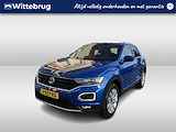 Volkswagen T-Roc 1.5 TSI Sport / AUTOMAAT/ TREKHAAK/ PARK. SENSOREN/ LED/ DIGITAL DASHBOARD/ STOEL VERWARM./ ADAPT. CRUISE/ APP CONNECT/ NAVI/ CLIMA/ DAB/