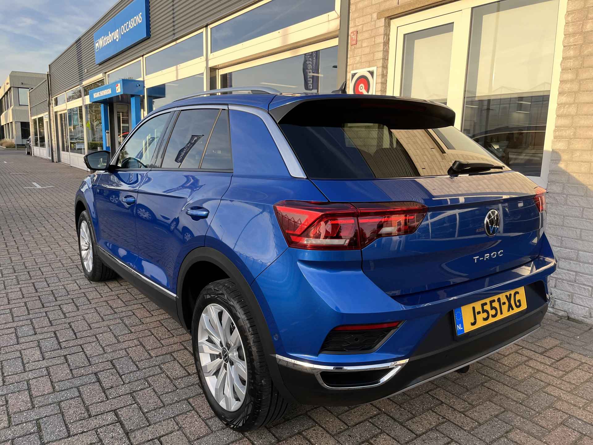 Volkswagen T-Roc 1.5 TSI Sport / AUTOMAAT/ TREKHAAK/ PARK. SENSOREN/ LED/ DIGITAL DASHBOARD/ STOEL VERWARM./ ADAPT. CRUISE/ APP CONNECT/ NAVI/ CLIMA/ DAB/ - 6/40