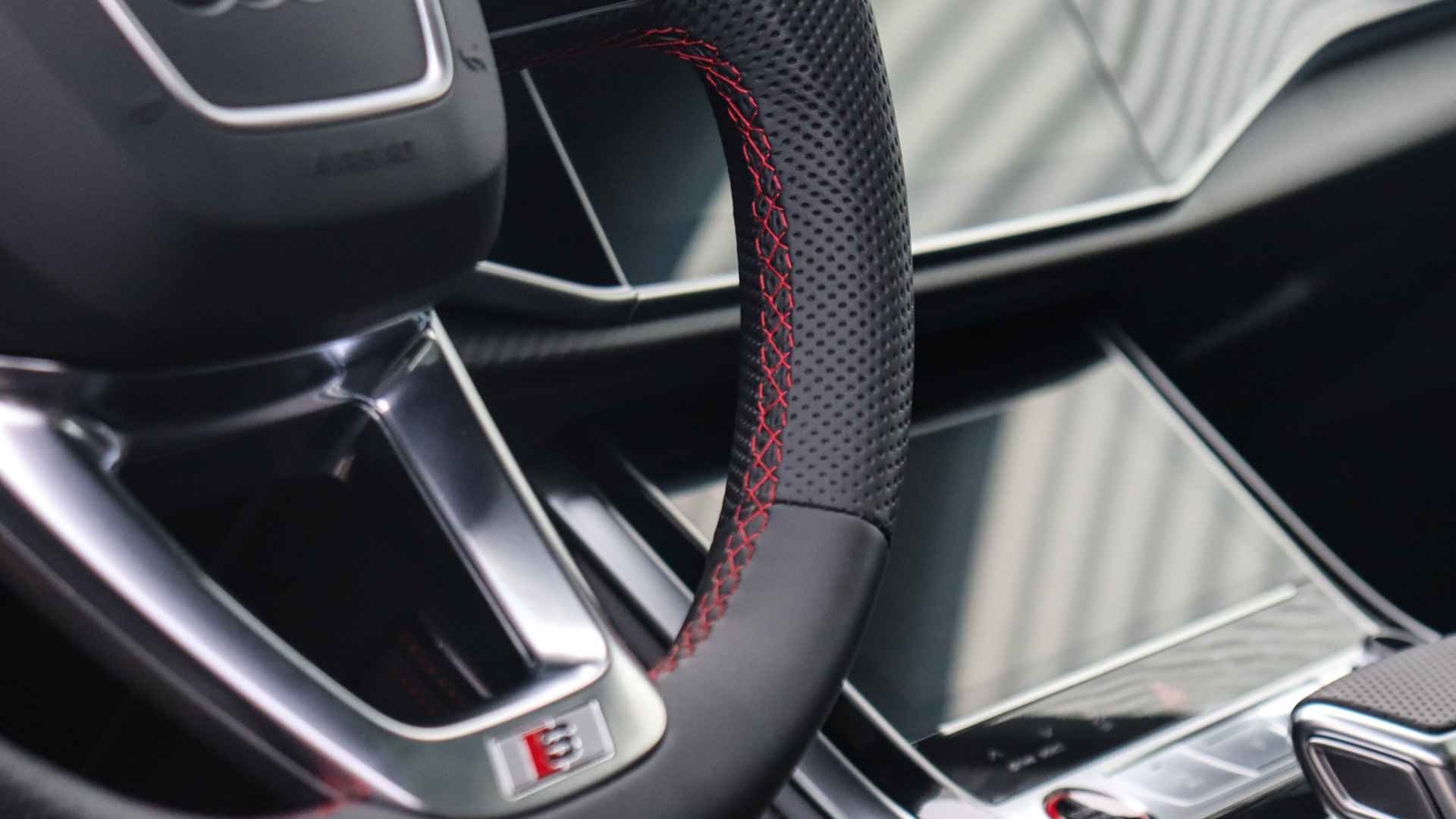 Audi SQ8 4.0 TFSI quattro | Facelift 2024 | Massage | B&O | Head-up | Standkachel | Panoramadak | Trekhaak | Soft-Close - 8/40