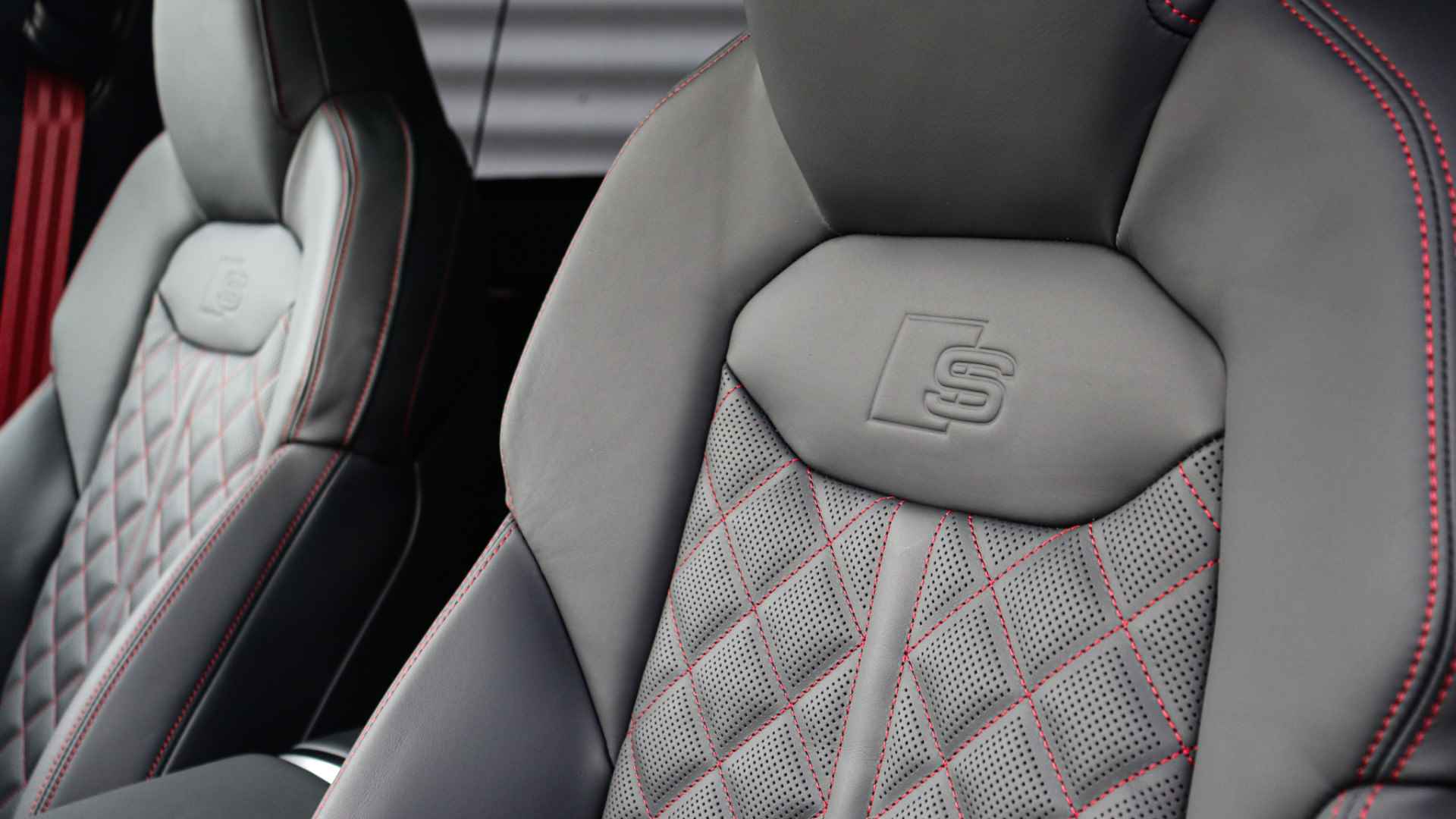 Audi SQ8 4.0 TFSI quattro | Facelift 2024 | Massage | B&O | Head-up | Standkachel | Panoramadak | Trekhaak | Soft-Close - 13/40