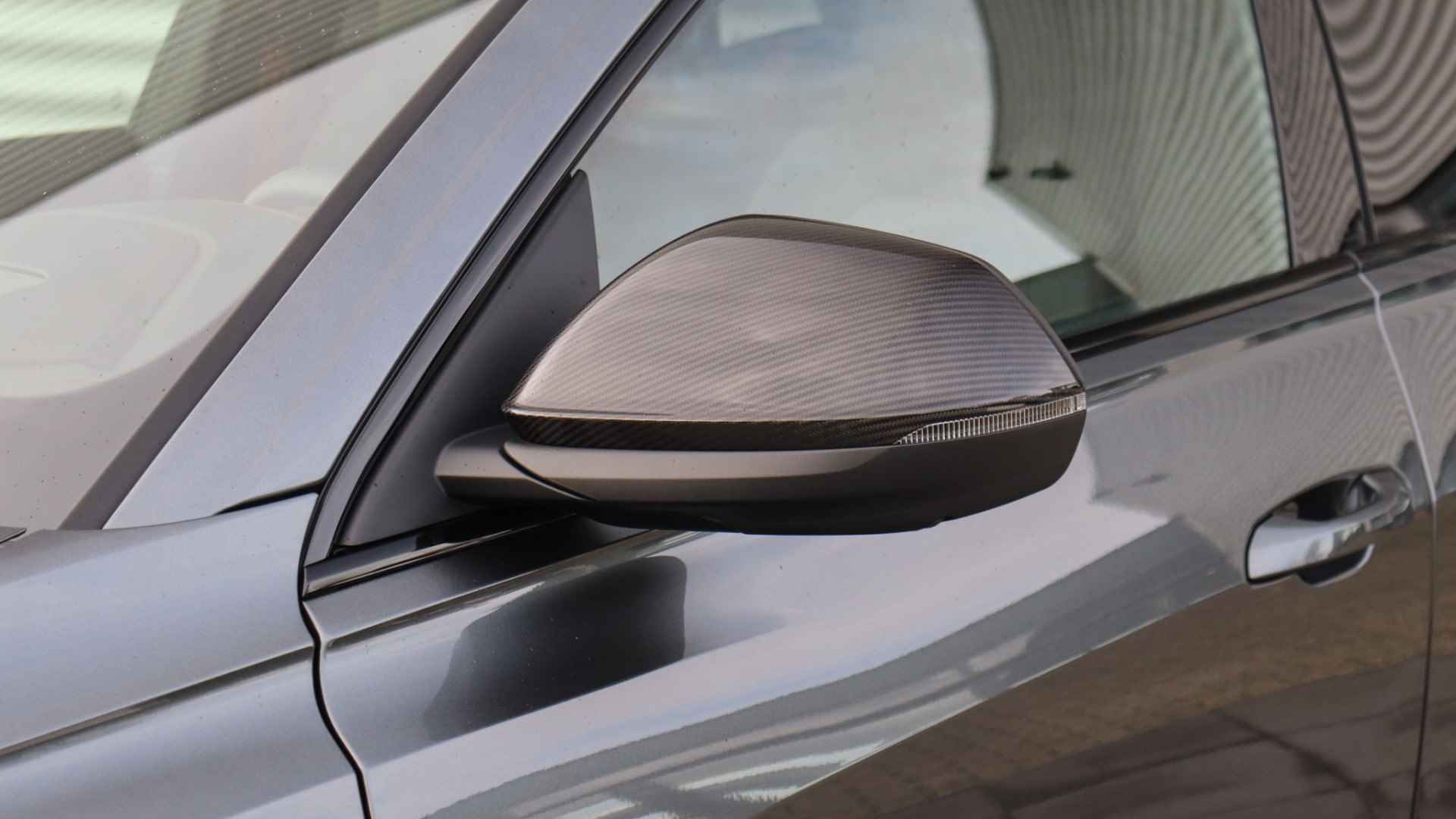Audi SQ8 4.0 TFSI quattro | Facelift 2024 | Massage | B&O | Head-up | Standkachel | Panoramadak | Trekhaak | Soft-Close - 18/40