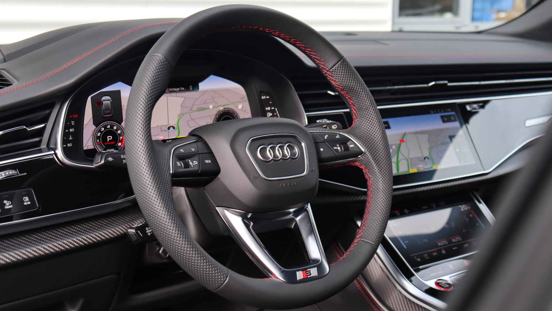 Audi SQ8 4.0 TFSI quattro | Facelift 2024 | Massage | B&O | Head-up | Standkachel | Panoramadak | Trekhaak | Soft-Close - 34/40