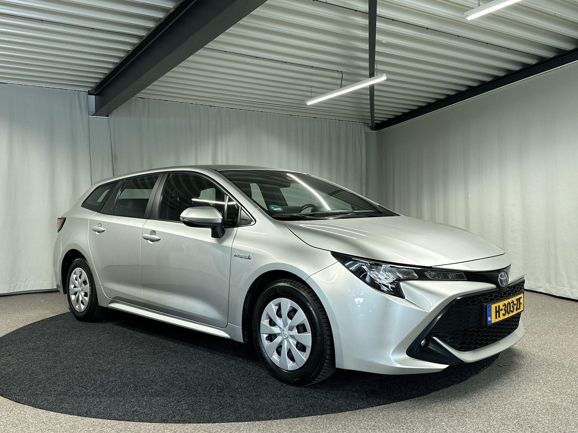 Toyota Corolla Touring Sports 1.8 Hybrid Active NAV-BY-APP|TREKHAAK