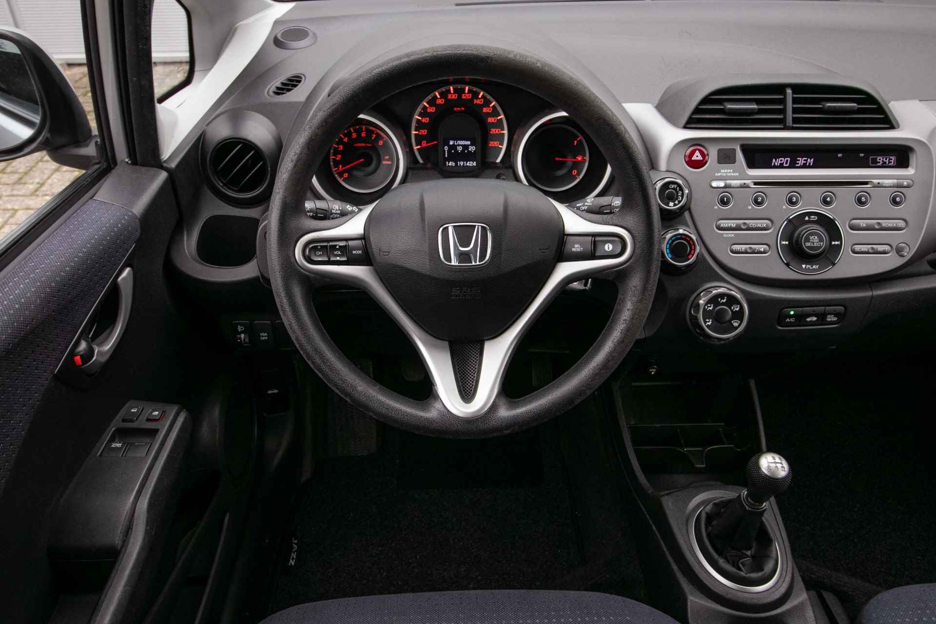 Honda Jazz 1.2 Trend - Incl. nieuwe APK | 12 mnd garantie | Airco | Dealerond. - 15/37