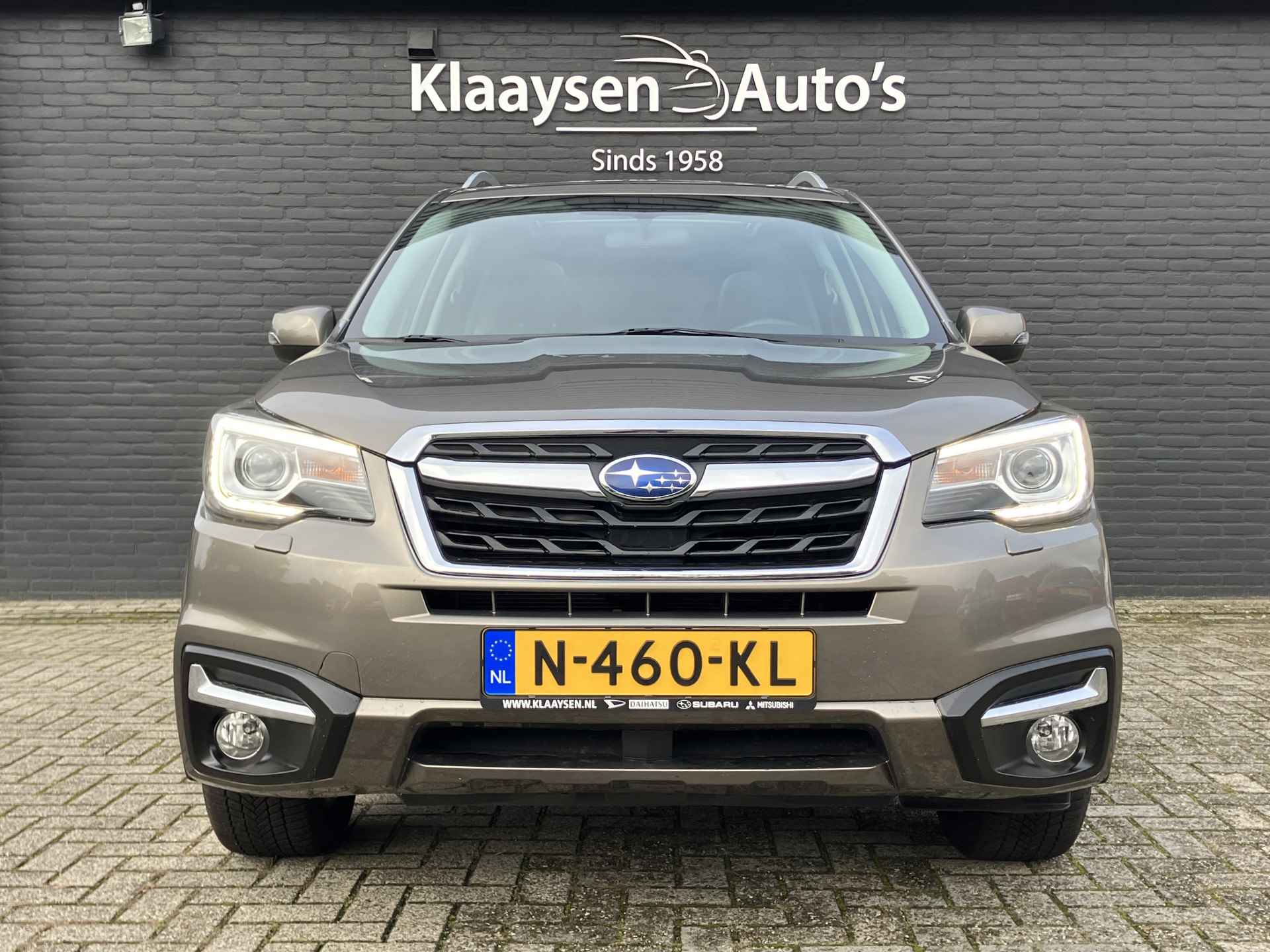 Subaru Forester 2.0 Premium AWD 150 pk AUT. | dealer onderhouden | navigatie | leder interieur | trekhaak | cruise control | panoramadak - 3/45