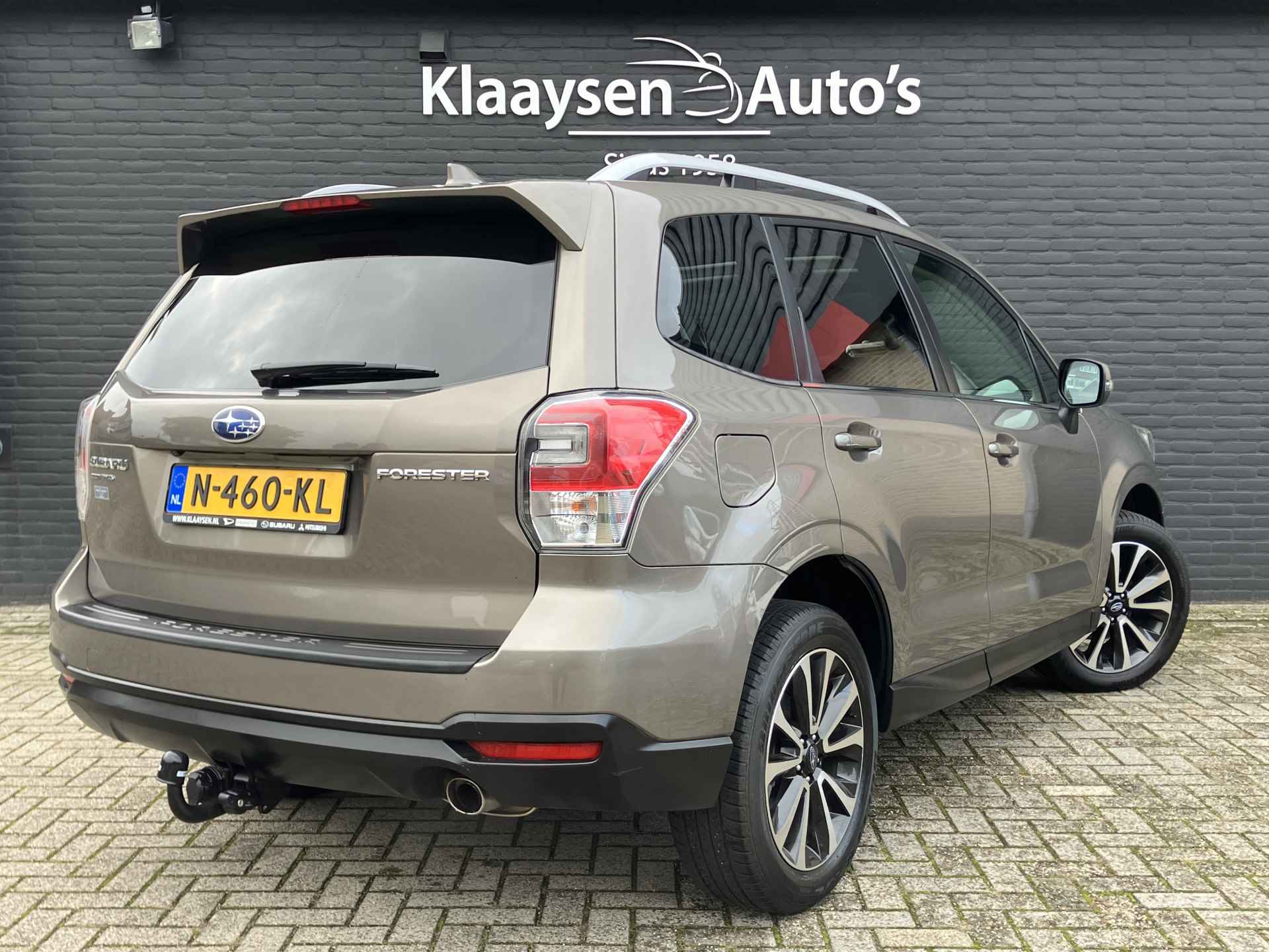 Subaru Forester 2.0 Premium AWD 150 pk AUT. | dealer onderhouden | navigatie | leder interieur | trekhaak | cruise control | panoramadak - 6/45