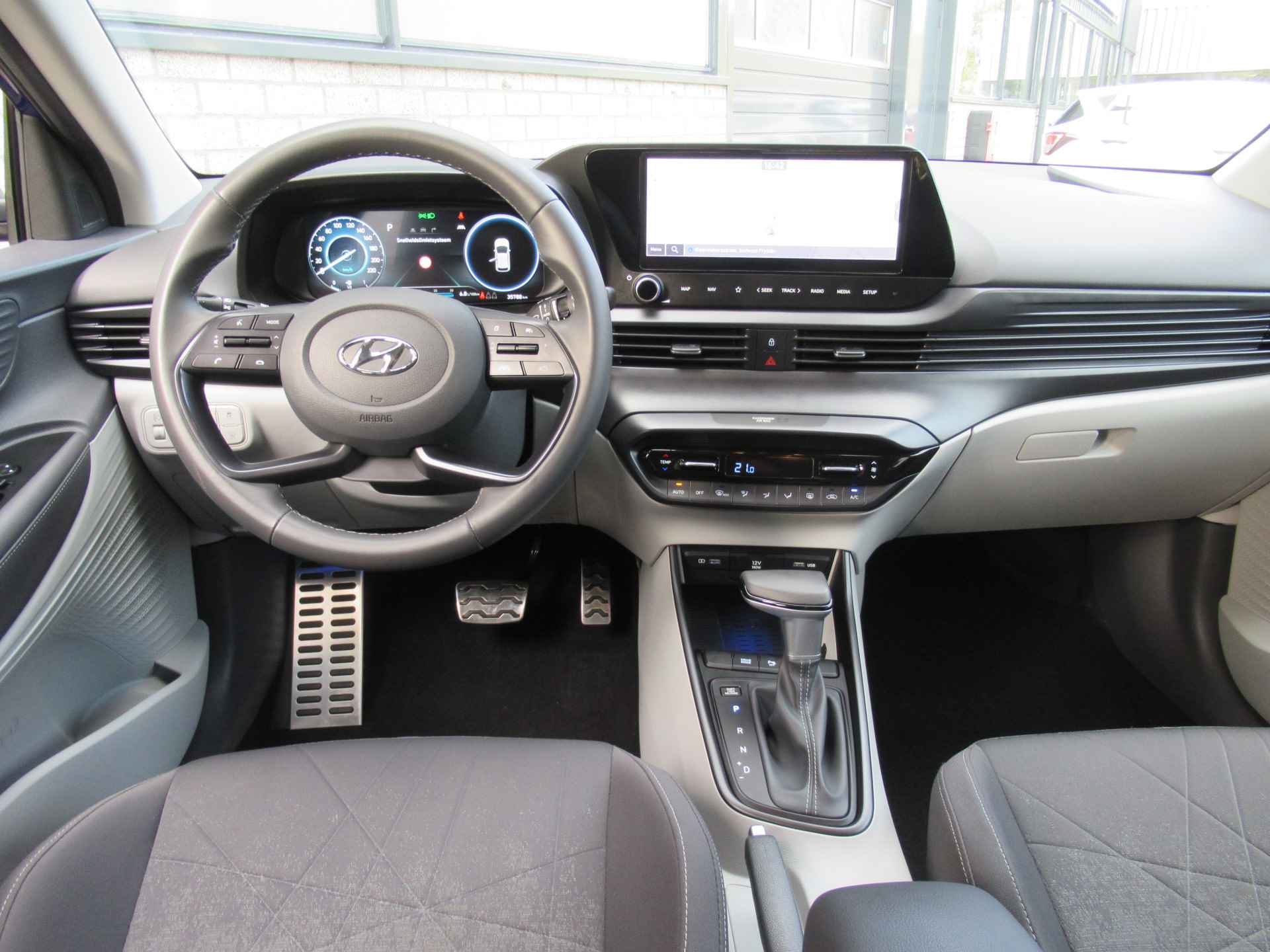 Hyundai Bayon 1.0 T-GDI MHEV Intro Edtion Automaat 2e eigen | dealer onderh | keyless | navi | camera | LED kopl - 16/24