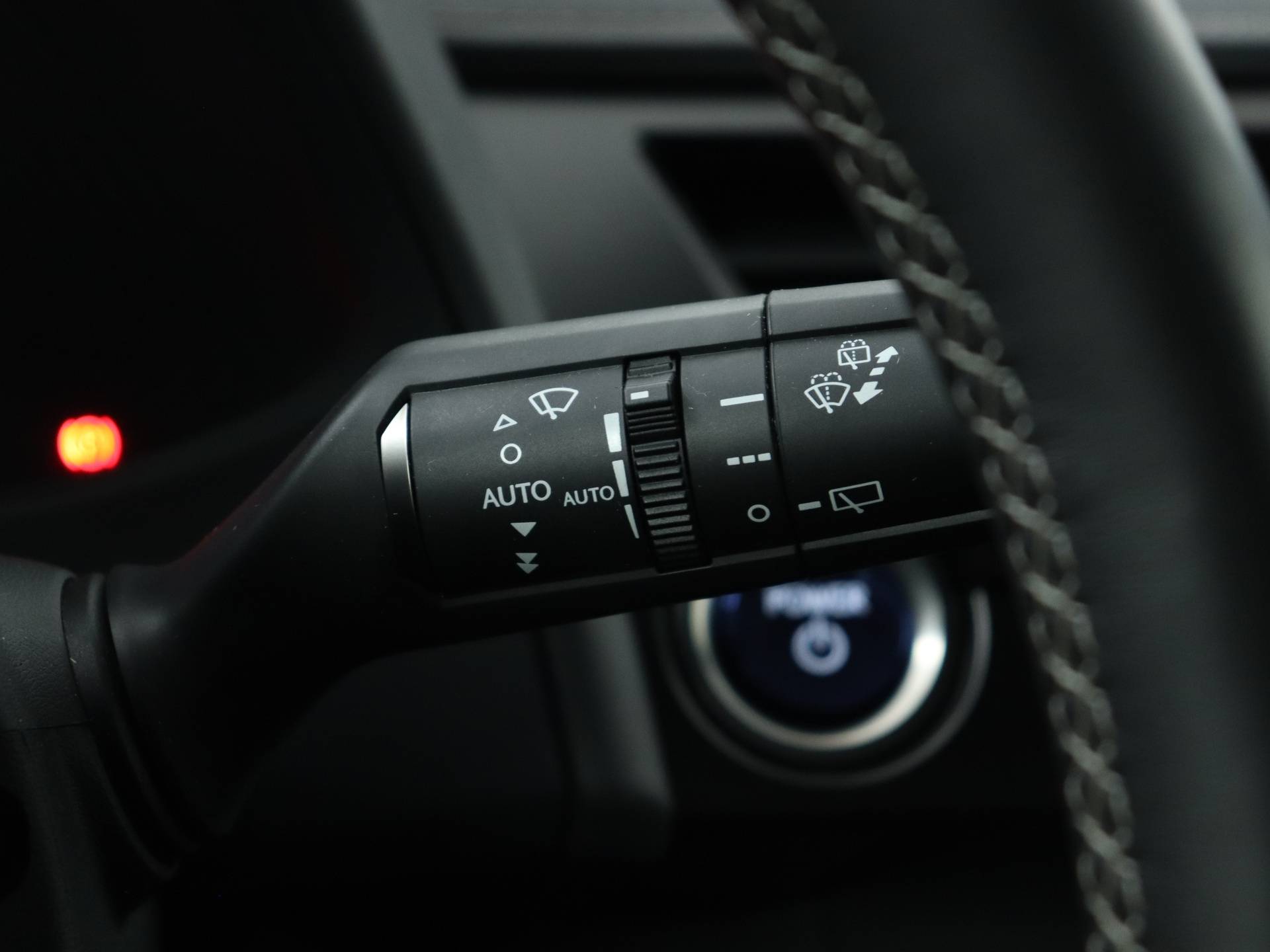 Lexus UX 300e Luxury | Lederen Bekleding |Stoelverwarming & -Koeling | Apple Carplay & Android Auto | - 21/52