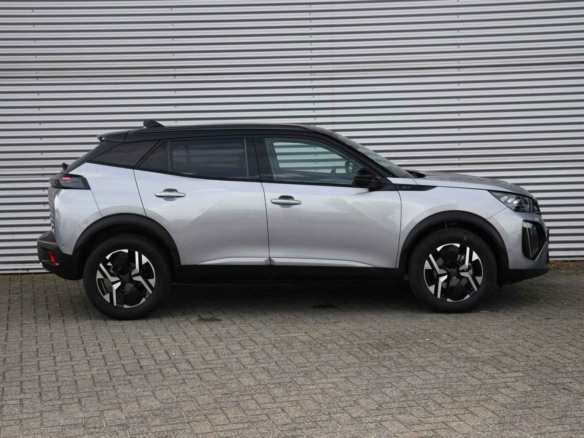 Peugeot 2008 GT 1.2 Hybrid 136pk Automaat PDC + 360º CAM. | ADAPT. CRUISE | 17''LM | DAB | DODE HOEK | KEYLESS - 3/33