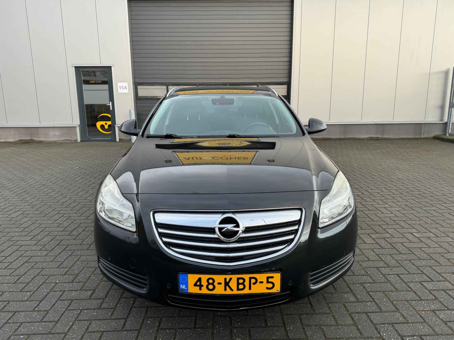 Opel Insignia Sports Tourer 1.6 T Edition - 3/32