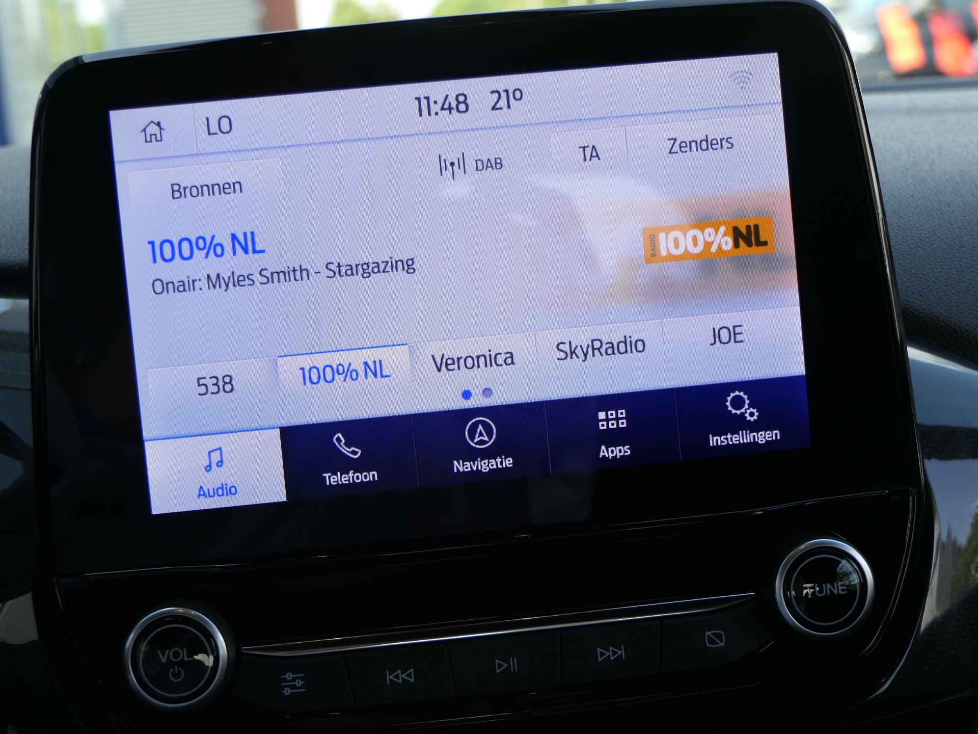 Ford Fiesta 1.0 EcoBoost Hybrid ST-Line | Adaptive Cruise | Navigatie | Verkeersbord Herkenning | Climate Control | CarPlay/Android Auto - 25/30