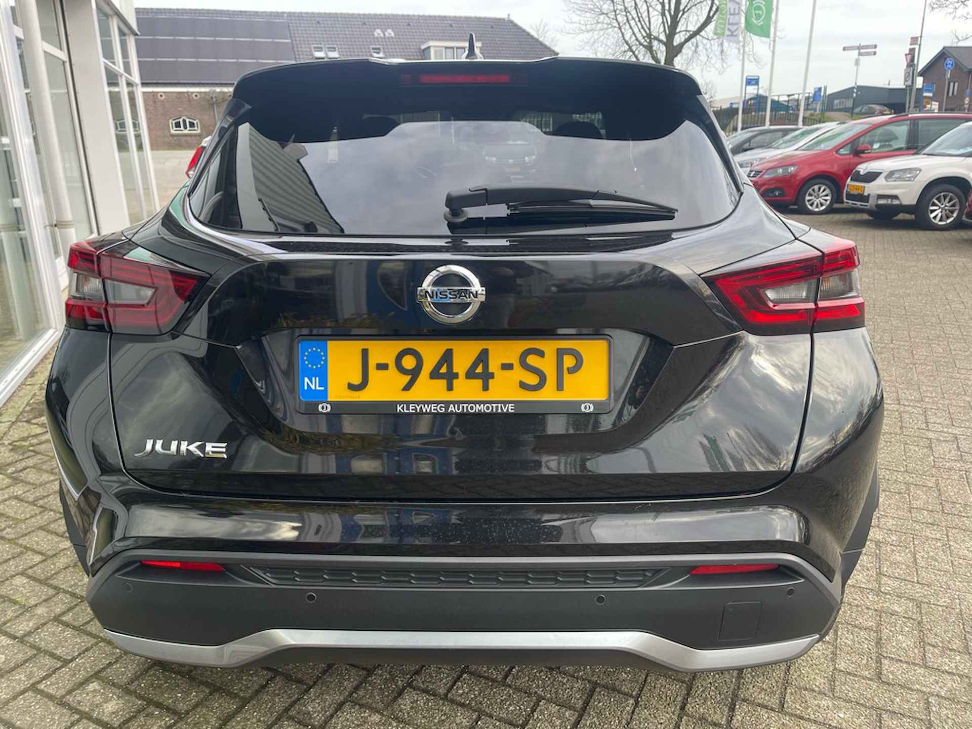 Nissan Juke 1.0 DIG-T N-Connecta, Aut, Nav, Camera, Carplay - 8/31