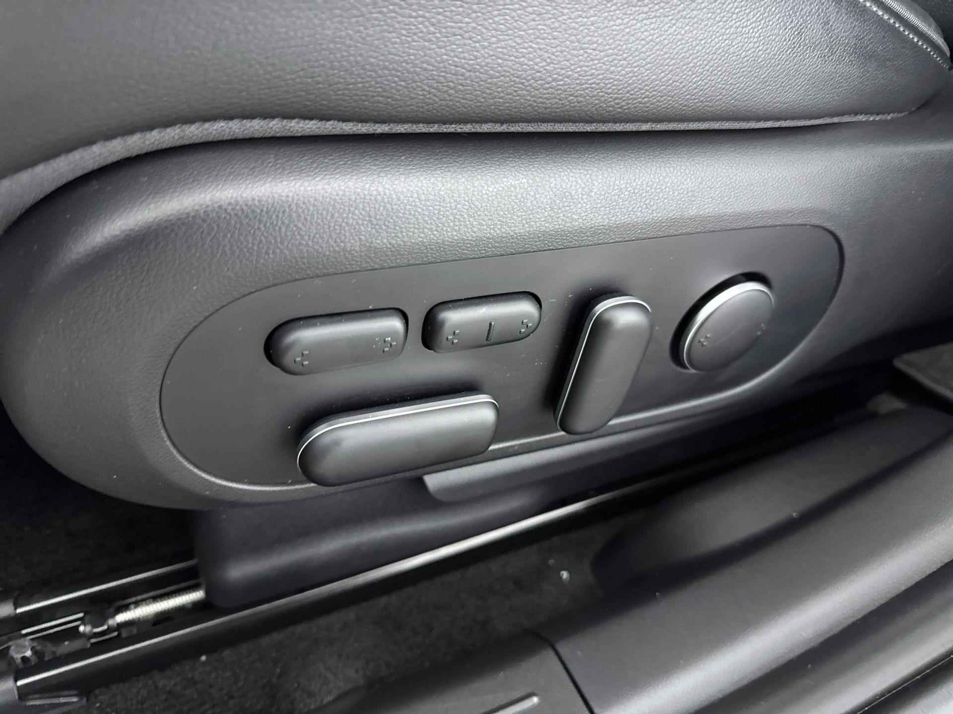Hyundai IONIQ 5 73kWh Project 45 AWD 306pk | Solardak | Trekhaak | Leer | Memory | Stoelventilatie | Head-up display | 360 Camera | - 22/30