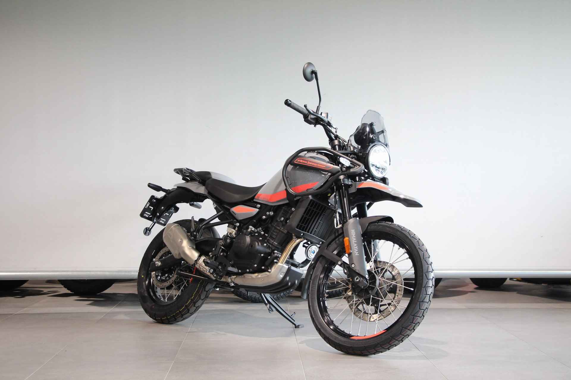 Royal-Enfield HIMALAYAN 452 - 2/12