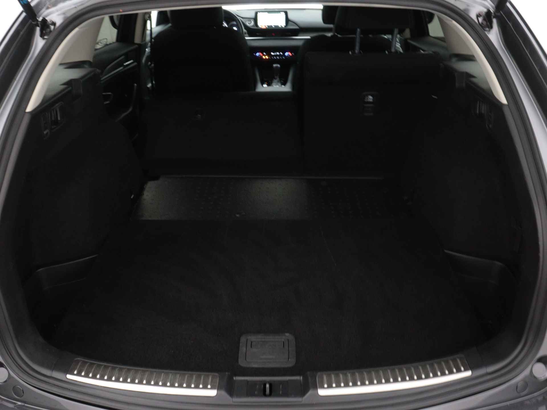 Mazda 6 Sportbreak 2.0 SkyActiv-G 165 Centre-Line | Voorstoelen verwarmd | - 38/44