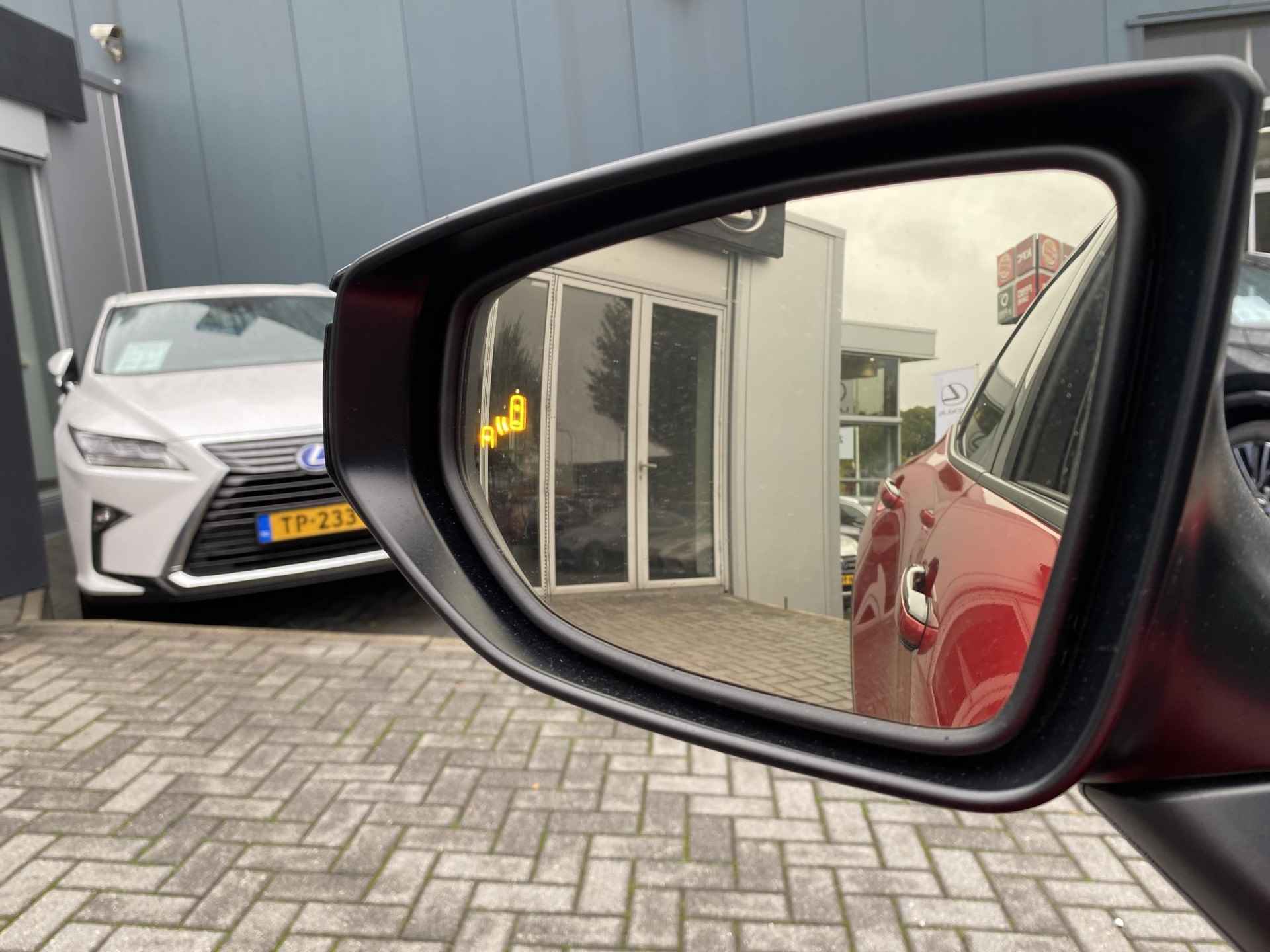 Lexus LBX Emotion 2WD SNEL LEVERBAAR BLIND-SPOT STOELVERWARMING ELEK-KOFFERKLEP KEYLESS - 14/34