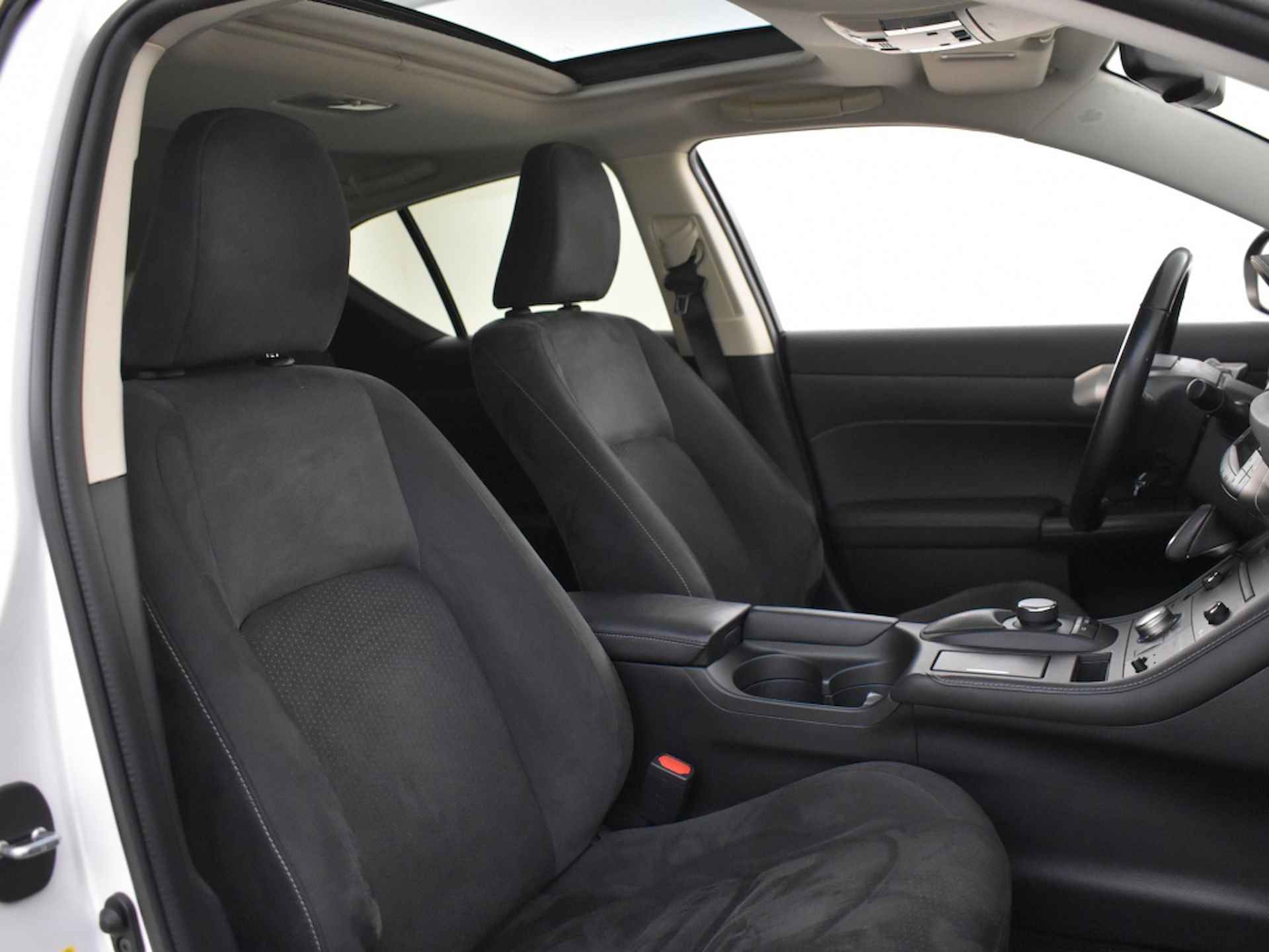 Lexus CT 200h Luxury Limited | Navi | Open dak | Parkeersensoren - 23/34