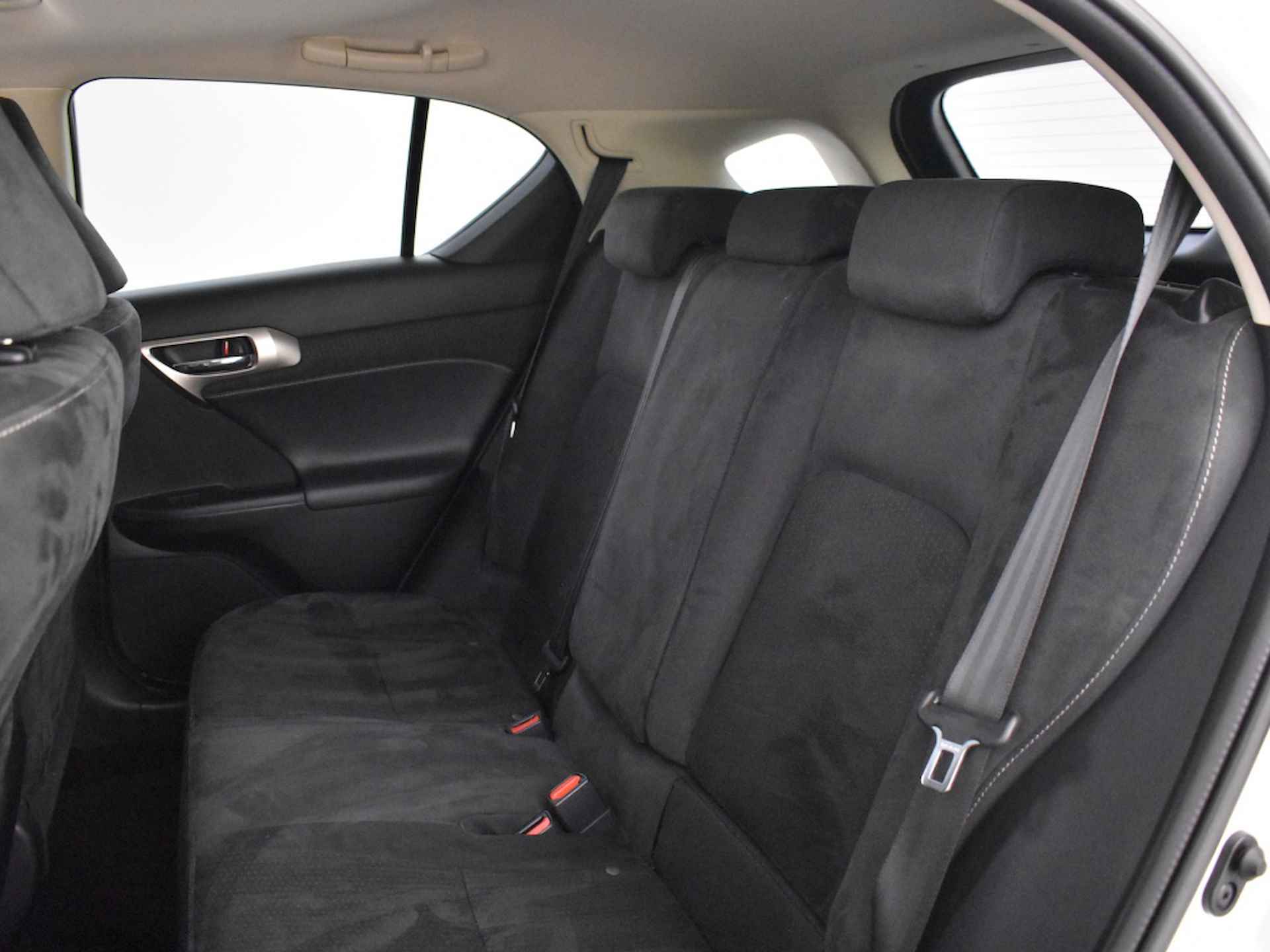 Lexus CT 200h Luxury Limited | Navi | Open dak | Parkeersensoren - 24/34
