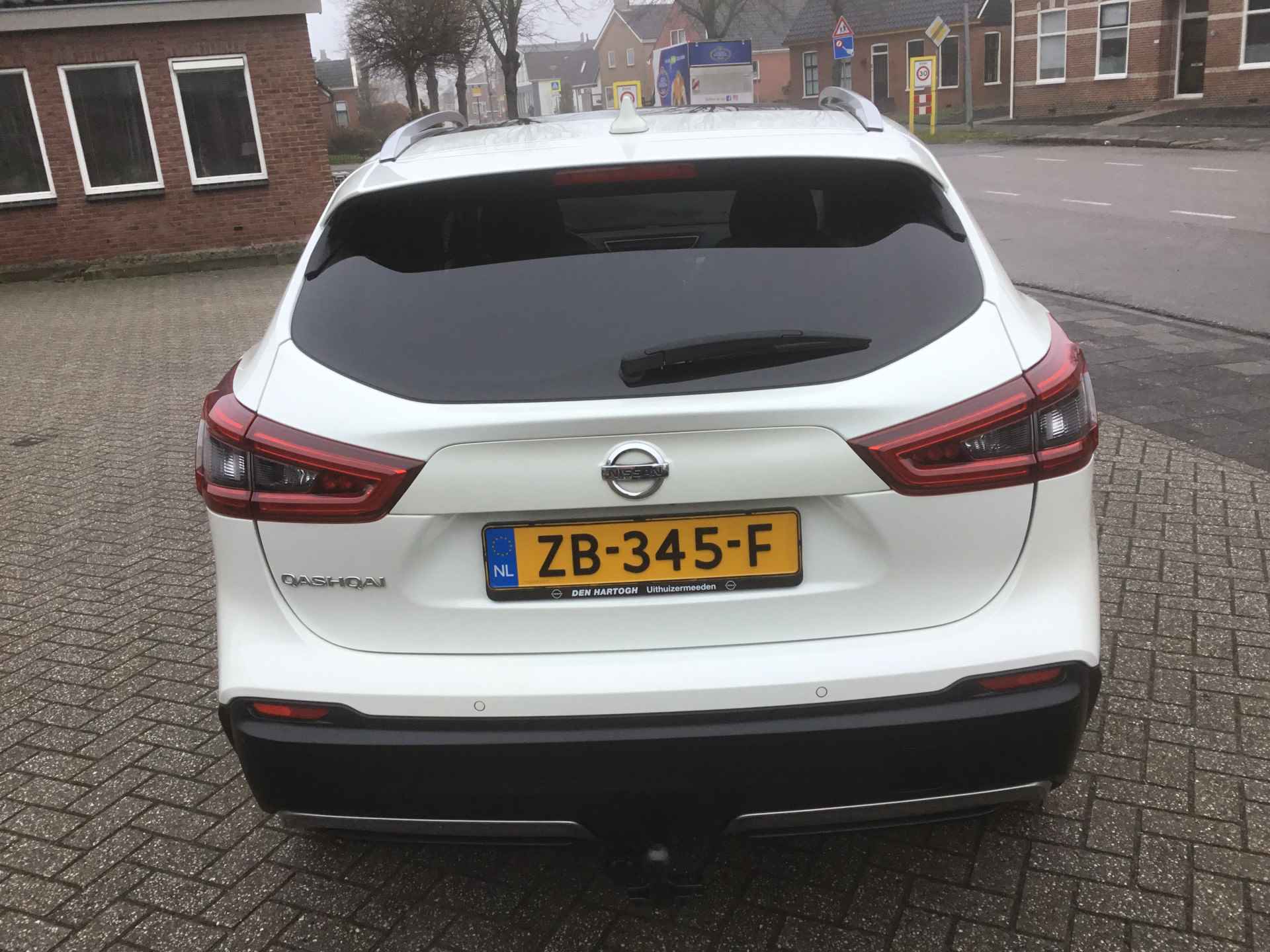 Nissan QASHQAI 1.2 DIG-T 115 Tekna+Panodak - 5/34