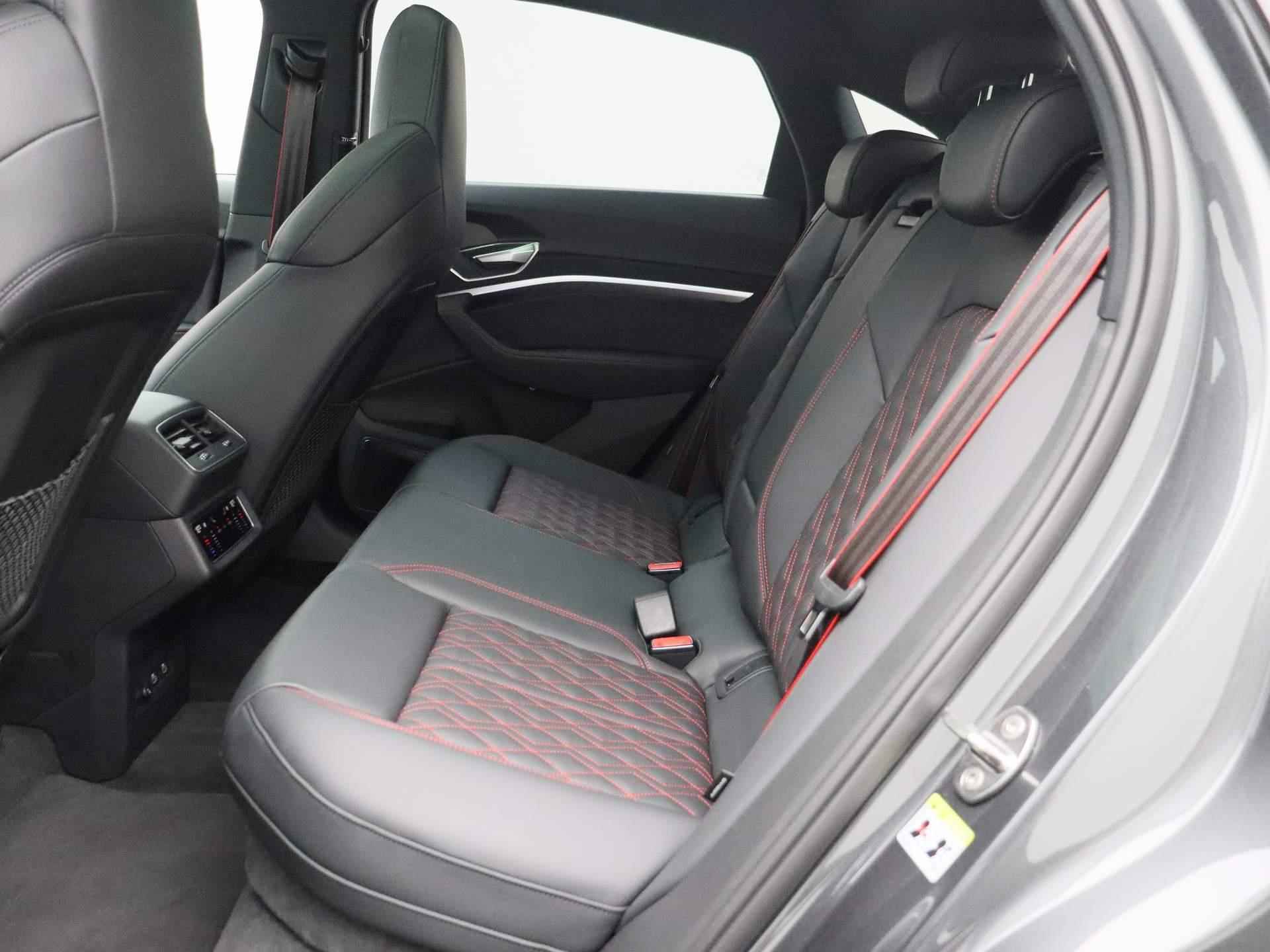 Audi Q8 Sportback e-tron 55 quattro S Edition 115 kWh | Automaat | Navigatie | 360 Camera | Panoramadak | Cruise Control | Head-up Display | Stoelverwarming | Lichtmetalen velgen | Climate Control | Bang & Olufsen 3D | - 13/54