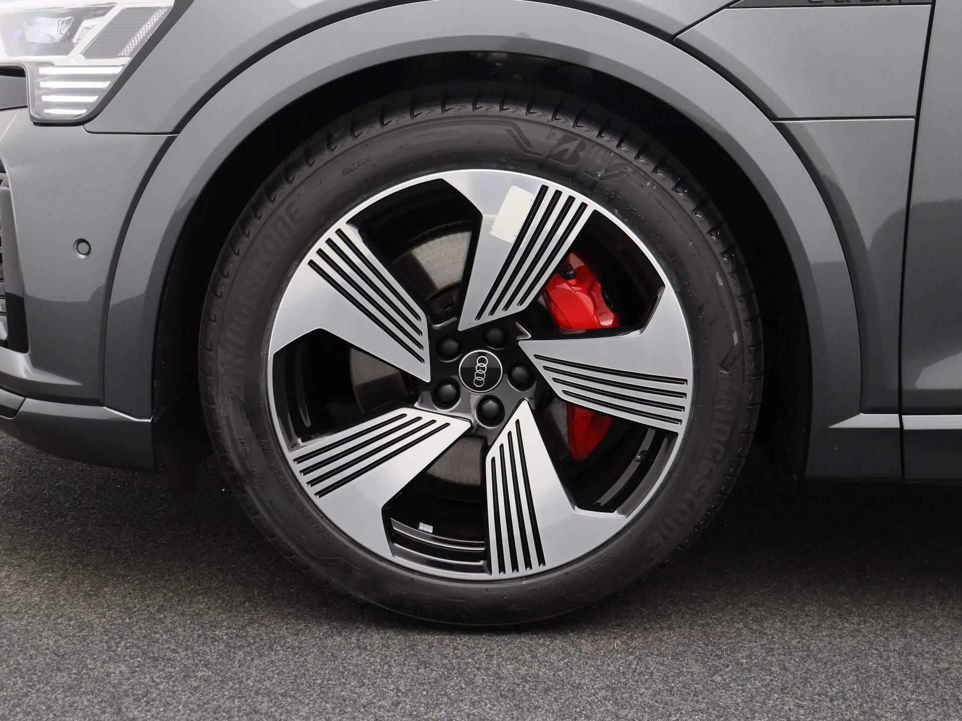 Audi Q8 Sportback e-tron 55 quattro S Edition 115 kWh | Automaat | Navigatie | 360 Camera | Panoramadak | Cruise Control | Head-up Display | Stoelverwarming | Lichtmetalen velgen | Climate Control | Bang & Olufsen 3D | - 16/54