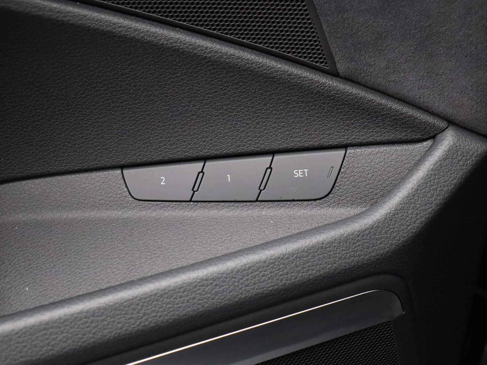 Audi Q8 Sportback e-tron 55 quattro S Edition 115 kWh | Automaat | Navigatie | 360 Camera | Panoramadak | Cruise Control | Head-up Display | Stoelverwarming | Lichtmetalen velgen | Climate Control | Bang & Olufsen 3D | - 38/54