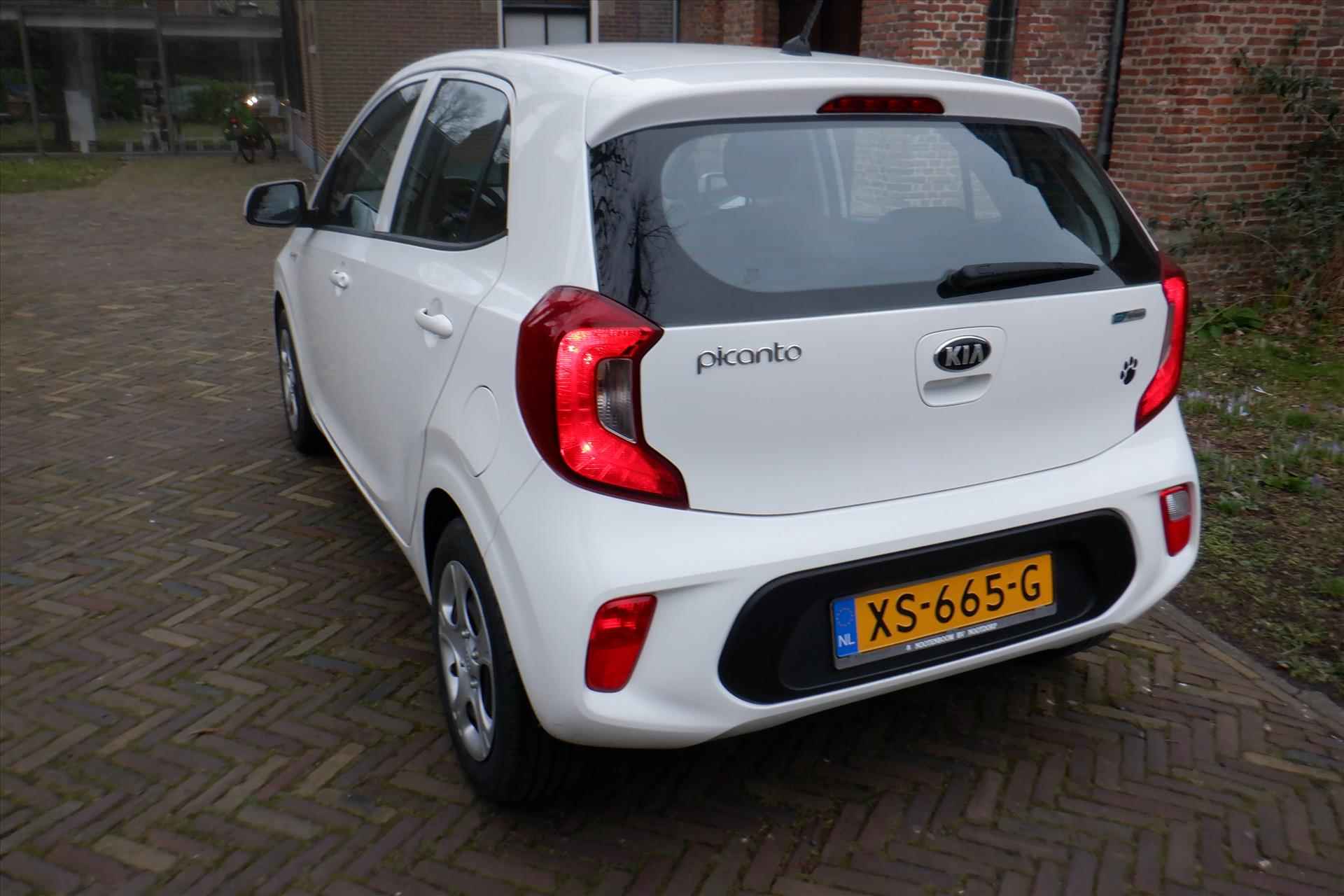 Kia Picanto 1.0 CVVT 67pk 5-zits EconomyPlusLine - 8/16