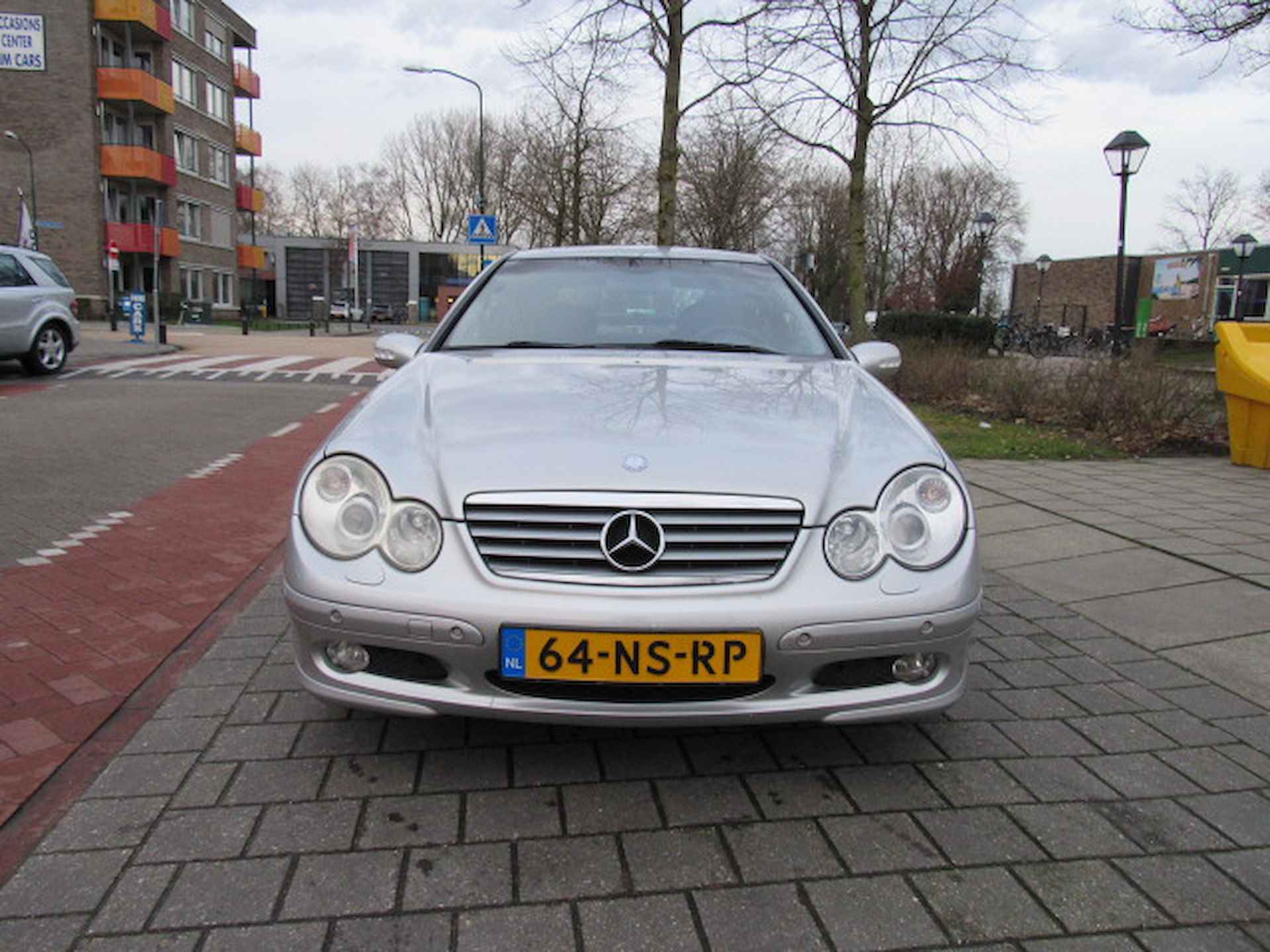 MERCEDES C-Klasse 1.8 C180 KOMPR SPORTCOUPE Sport - 2/15