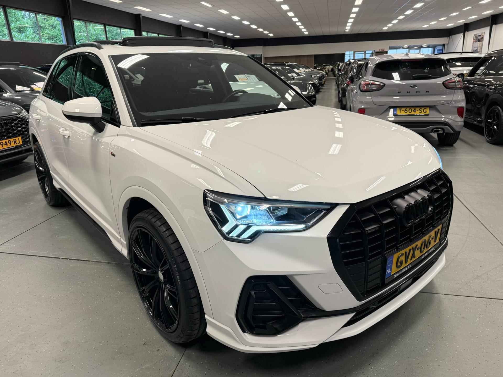 Audi Q3 40 TFSI quattro 20'' 3X S-LINE BLACK-LINE PANO/LED/NAVI/V-COCKPIT/ECC/PDC//// - 4/50