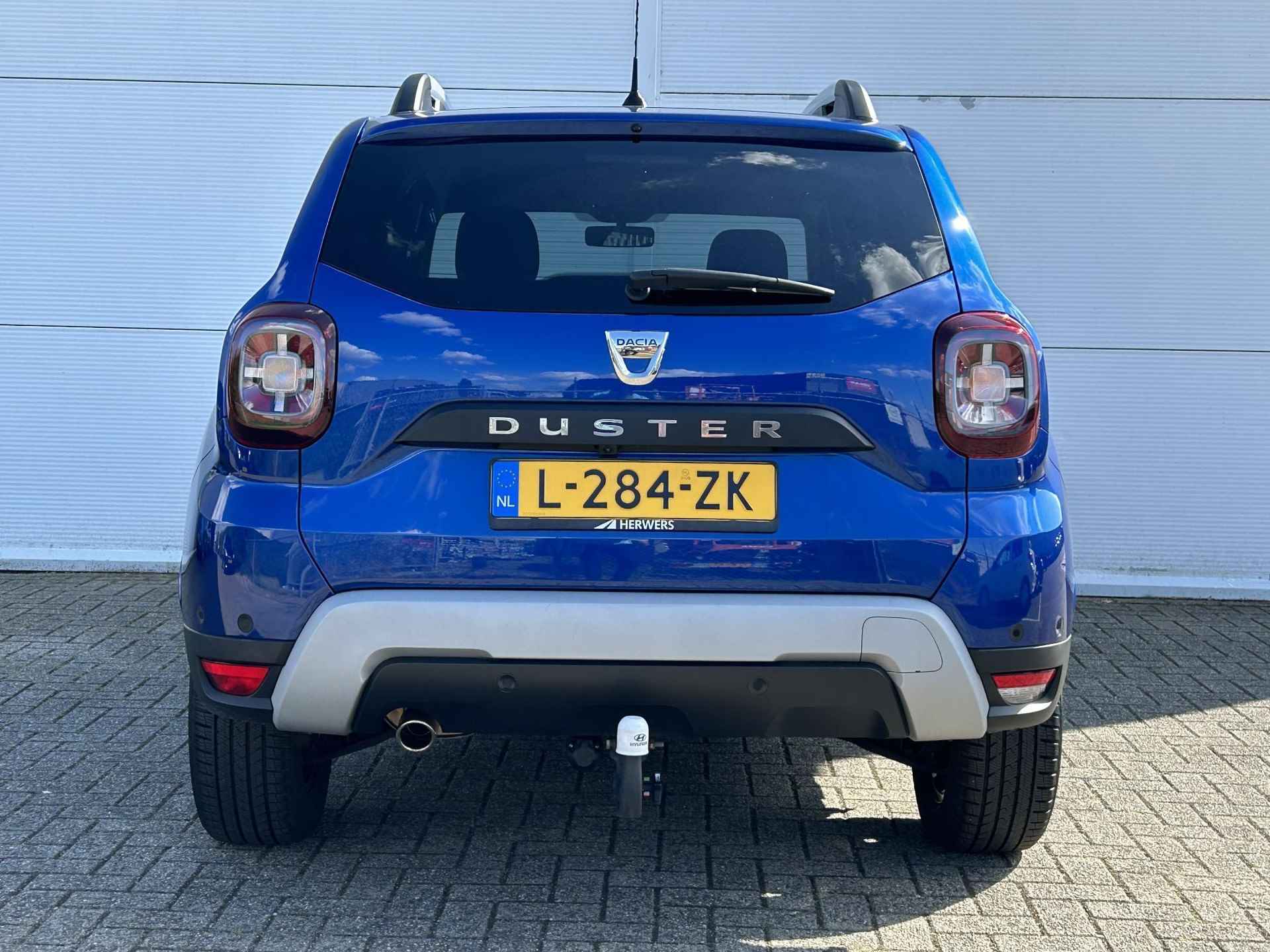 Dacia Duster 1.0 TCe Bi-Fuel Prestige / LPG G3 / Trekhaak (1500 KG) / Navigatie + Apple Carplay/Android Auto / Achteruitrijcamera / Climate Control / Cruise Control / - 35/37