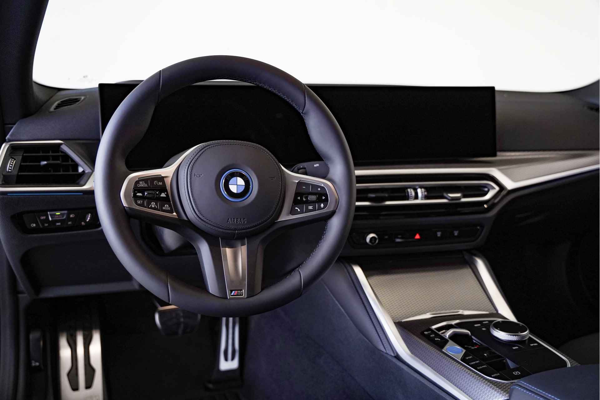 BMW i4 eDrive40 High Executive M Sportpakket Pro - 12/24