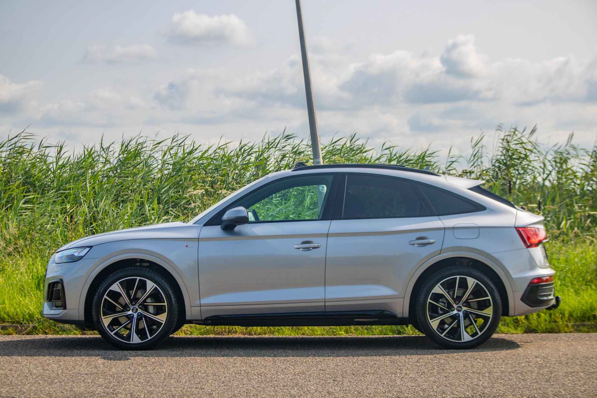 Audi Q5 Sportback  55 TFSI e quattro S line 21 Inch | EL. TREKHAAK | PANO | LUCHTV. - 17/79