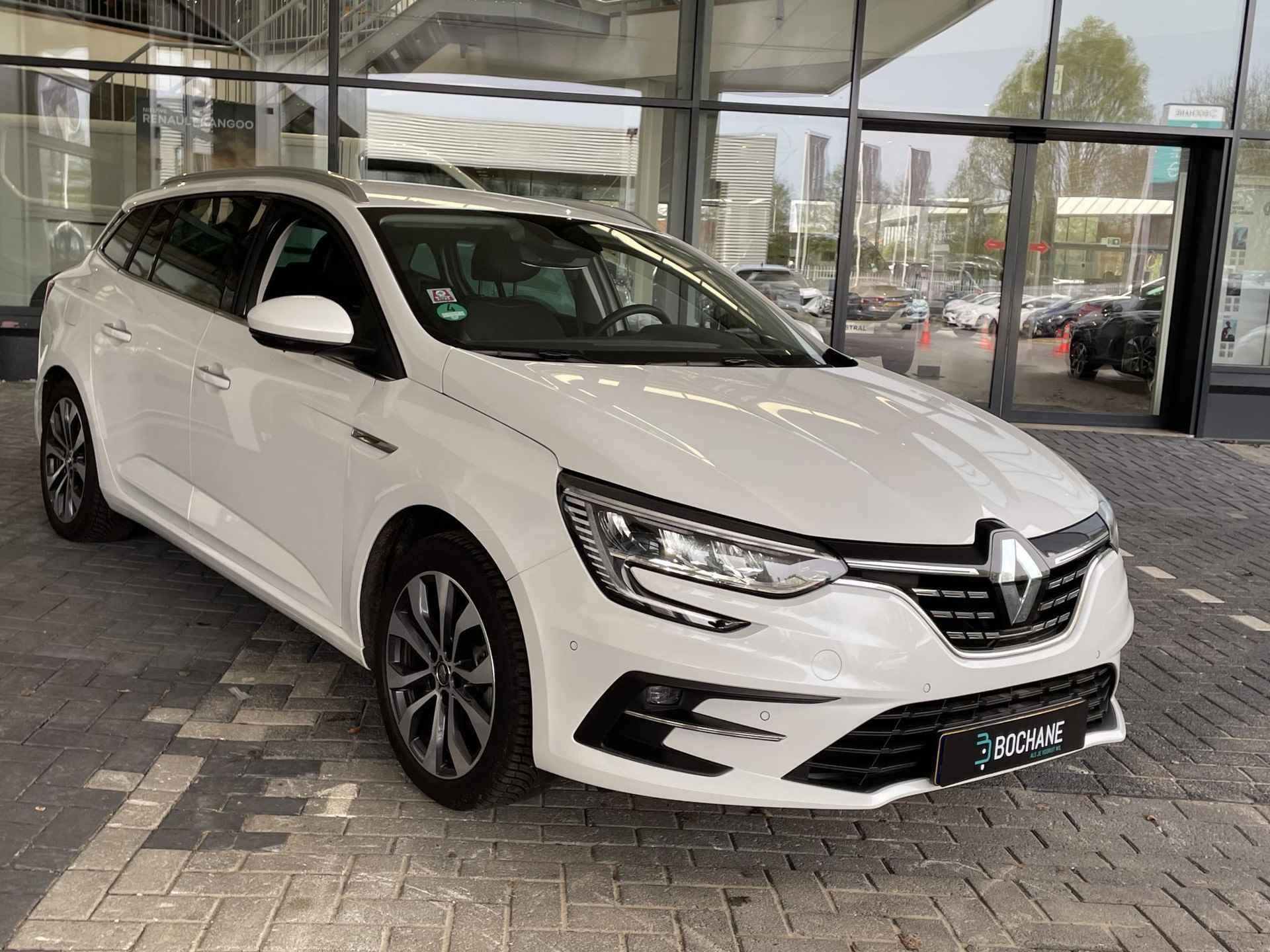 Renault Mégane Estate 1.3 TCe 140 EDC Techno | Dodehoekdetectie | Trekhaak | All-Season banden - 6/27