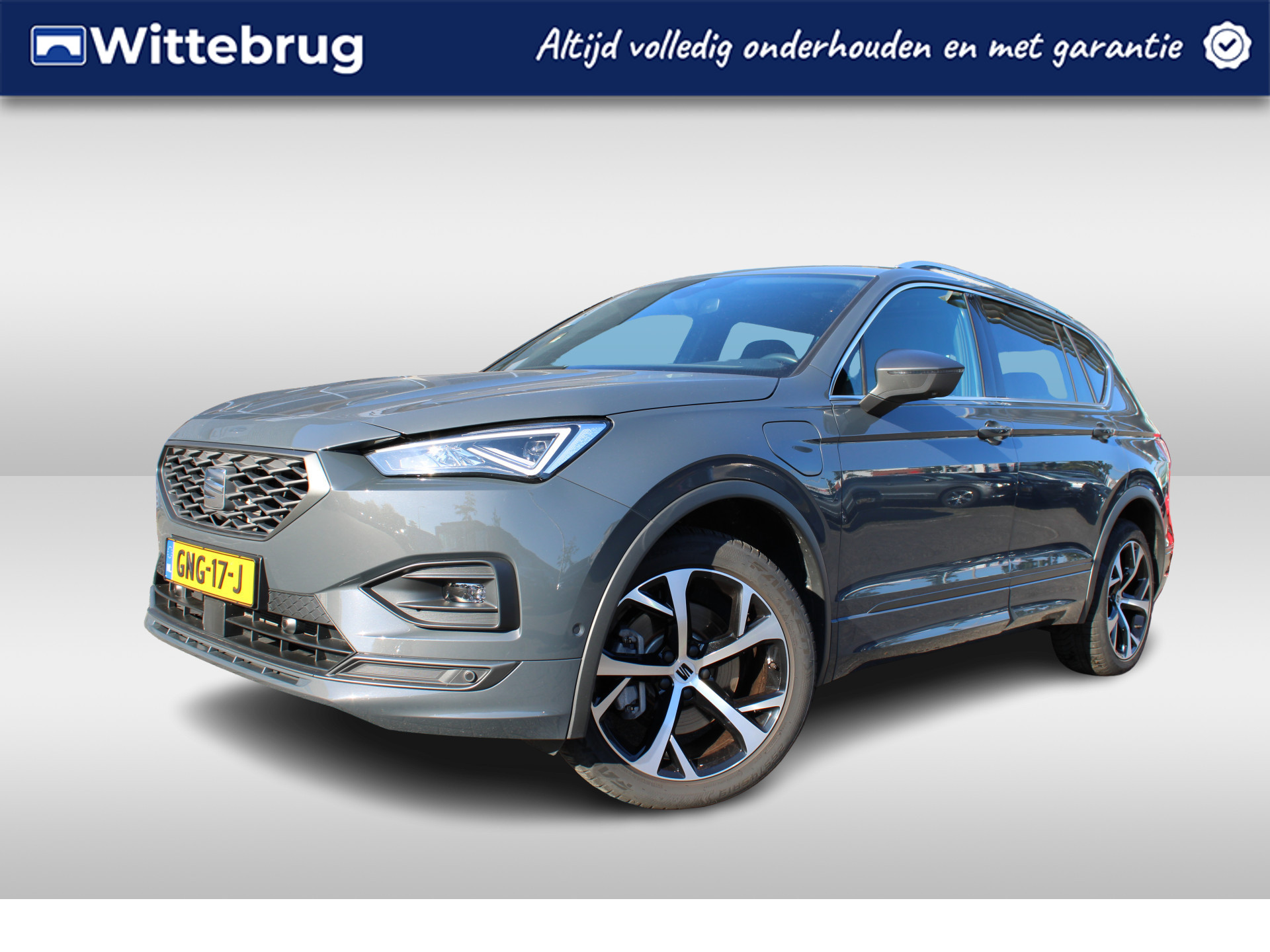 SEAT Tarraco 1.4 TSI e-Hybrid PHEV 245pk DSG FR / Panoramadak / Leder / 19"/ interieur voorverw. / Navigatie / Camera / Sportstoelen / Memory Seat / Stoelverwarming V+A