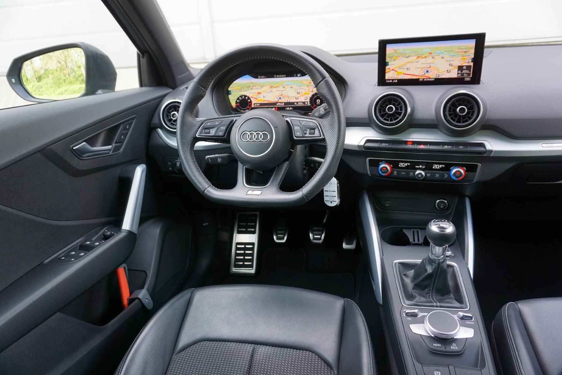Audi Q2 35 TFSI 150pk S Edition | Navigatie | Achteruitrijcamera | S-Line - 20/44