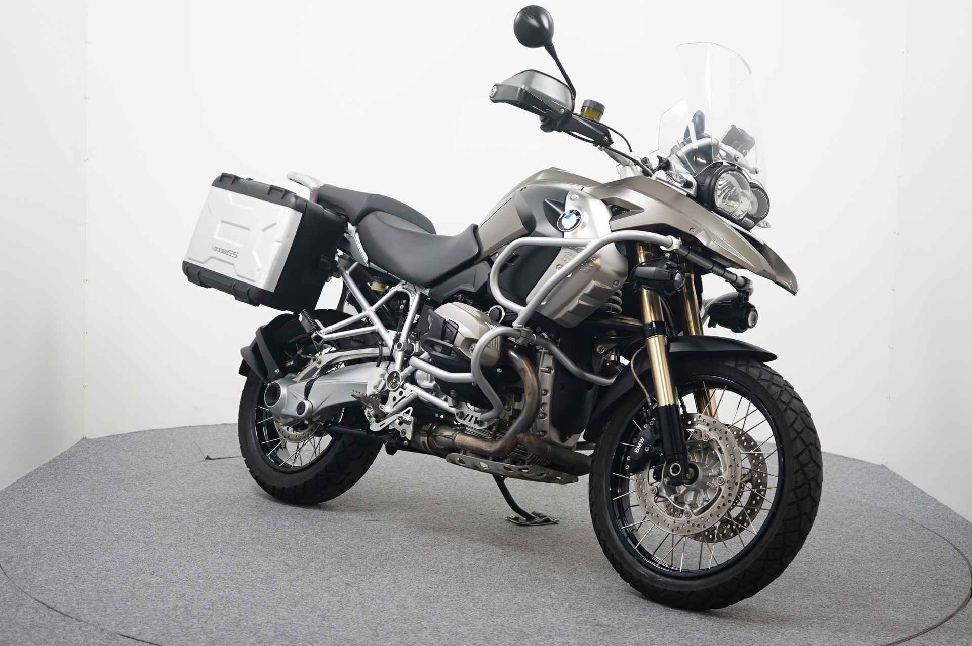 BMW R 1200 GS GERESERVEERD T/M 23-11 TI - 2/16