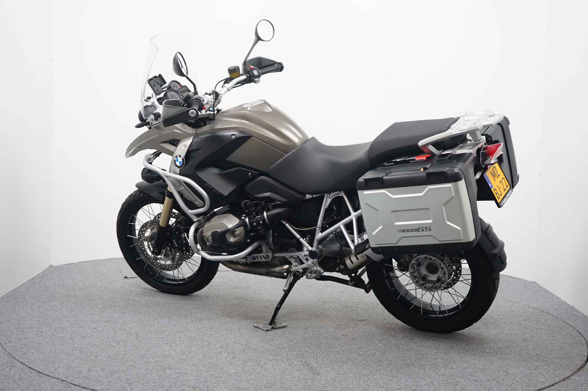 BMW R 1200 GS GERESERVEERD T/M 23-11 TI - 6/16