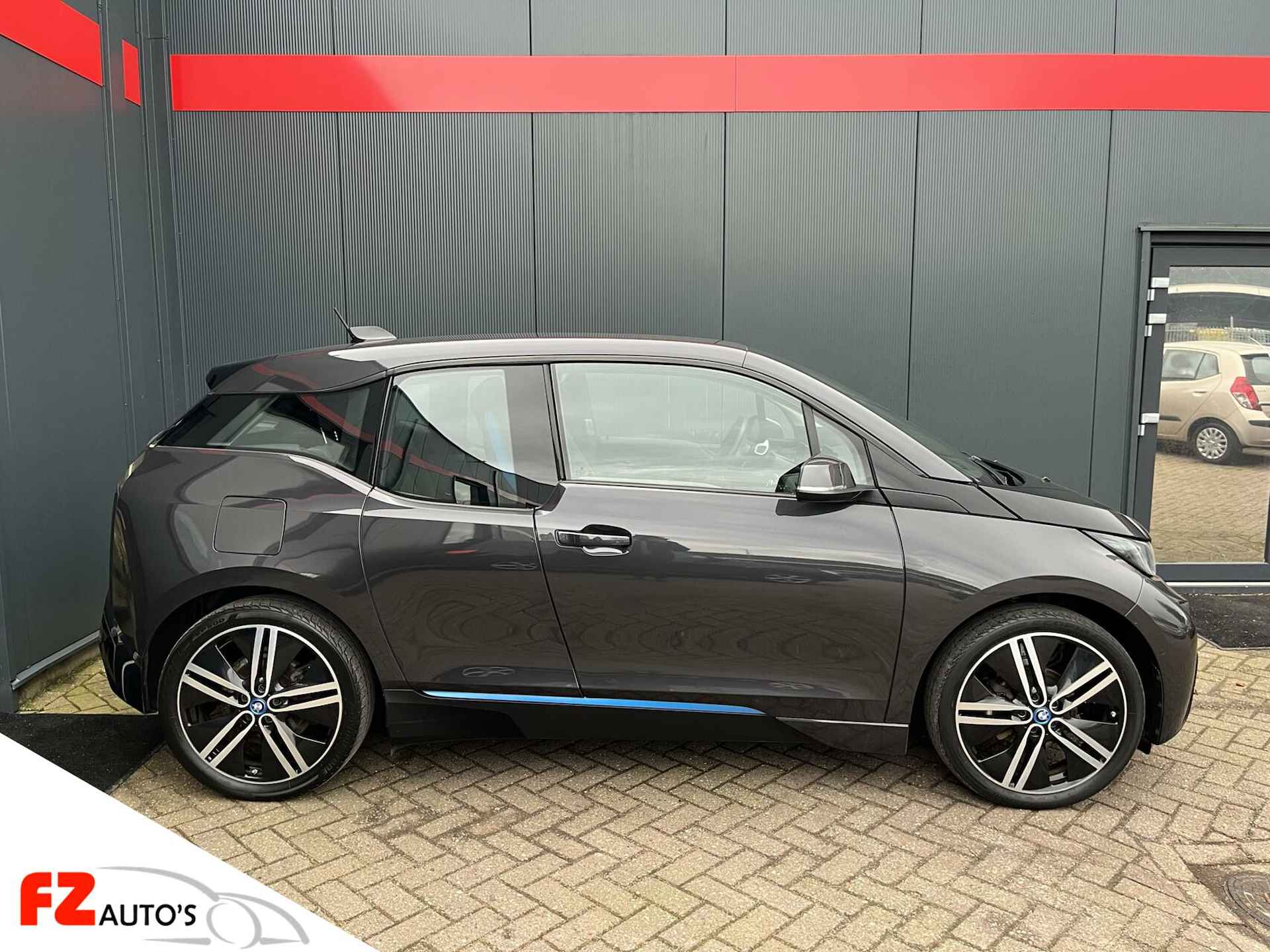 BMW i3 Basis Comfort 22 kWh | € 2000 Euro subsidie mogelijk - 6/25