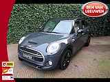 MINI Cooper S 2.0 Chili F55 5-drs automaat met Pano.dak, HK-audio, Navi XL, Leer en 17"