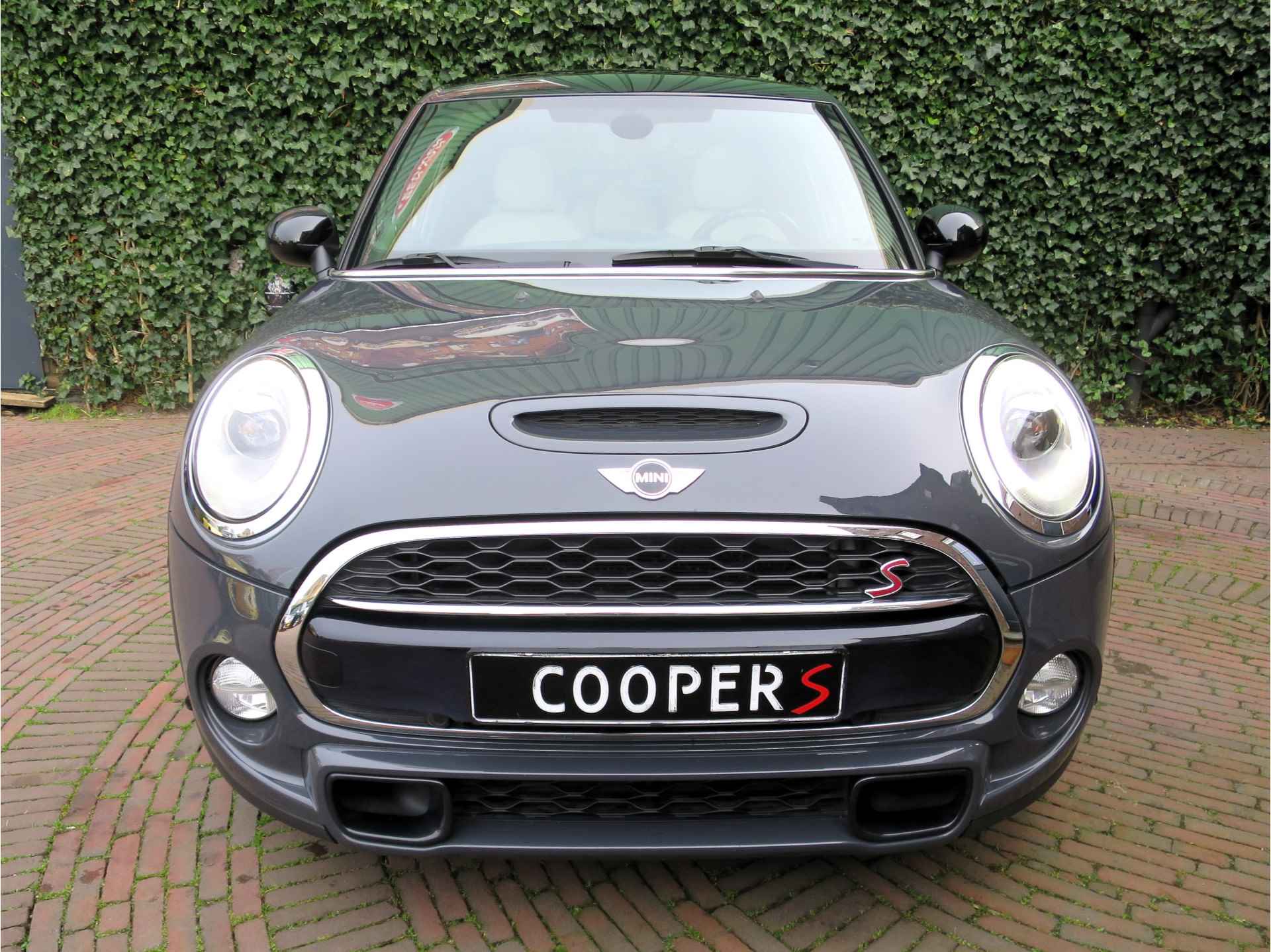 MINI Cooper S 2.0 Chili F55 5-drs automaat met Pano.dak, HK-audio, Navi XL, Leer en 17" - 32/44