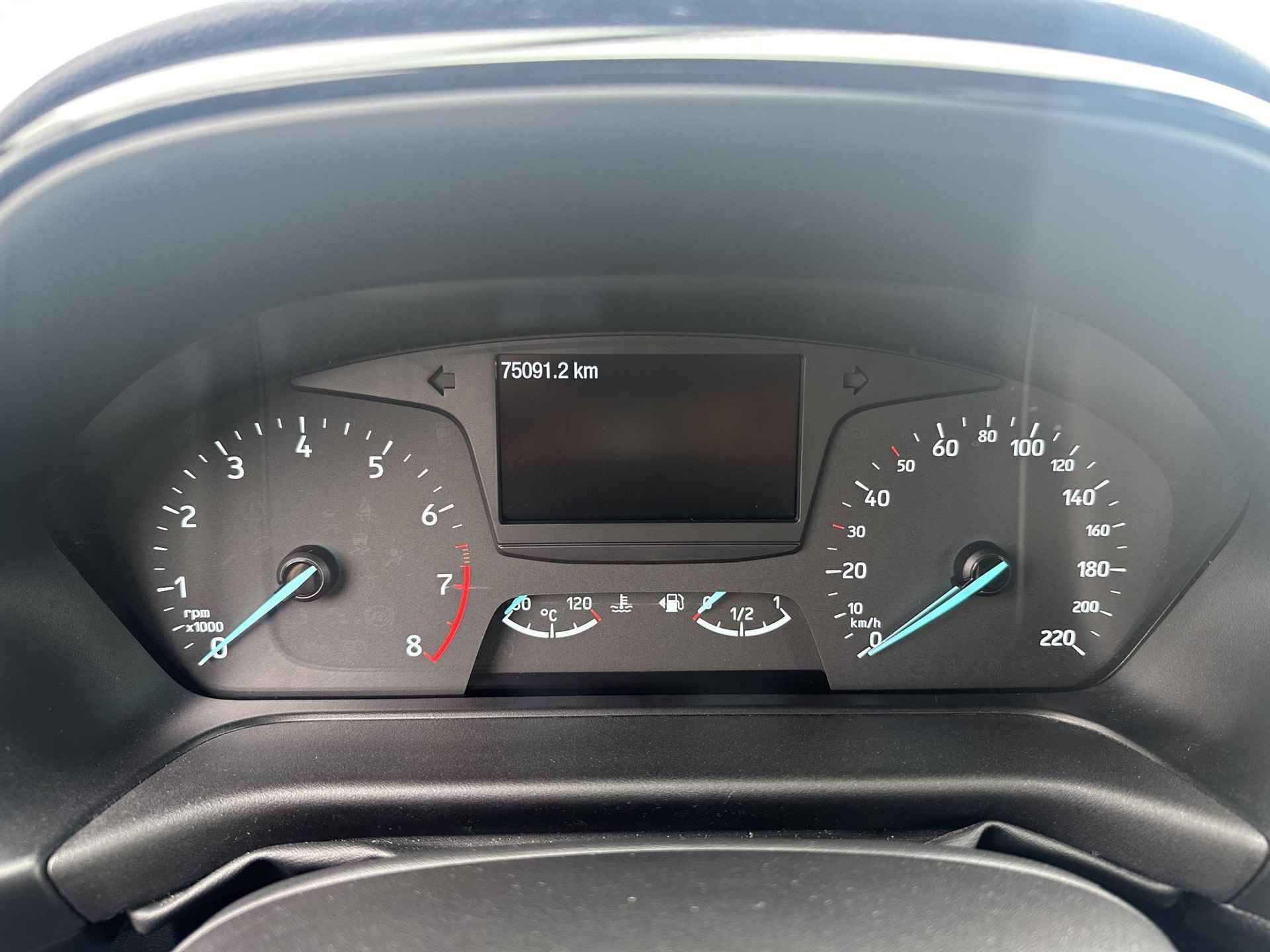 Ford Fiesta 1.1 Trend Dealer onderhouden | Navigatie | Parkeersensoren | Cruise Control | Lichtmetalen Velgen | 12 maanden garantie! | - 23/33