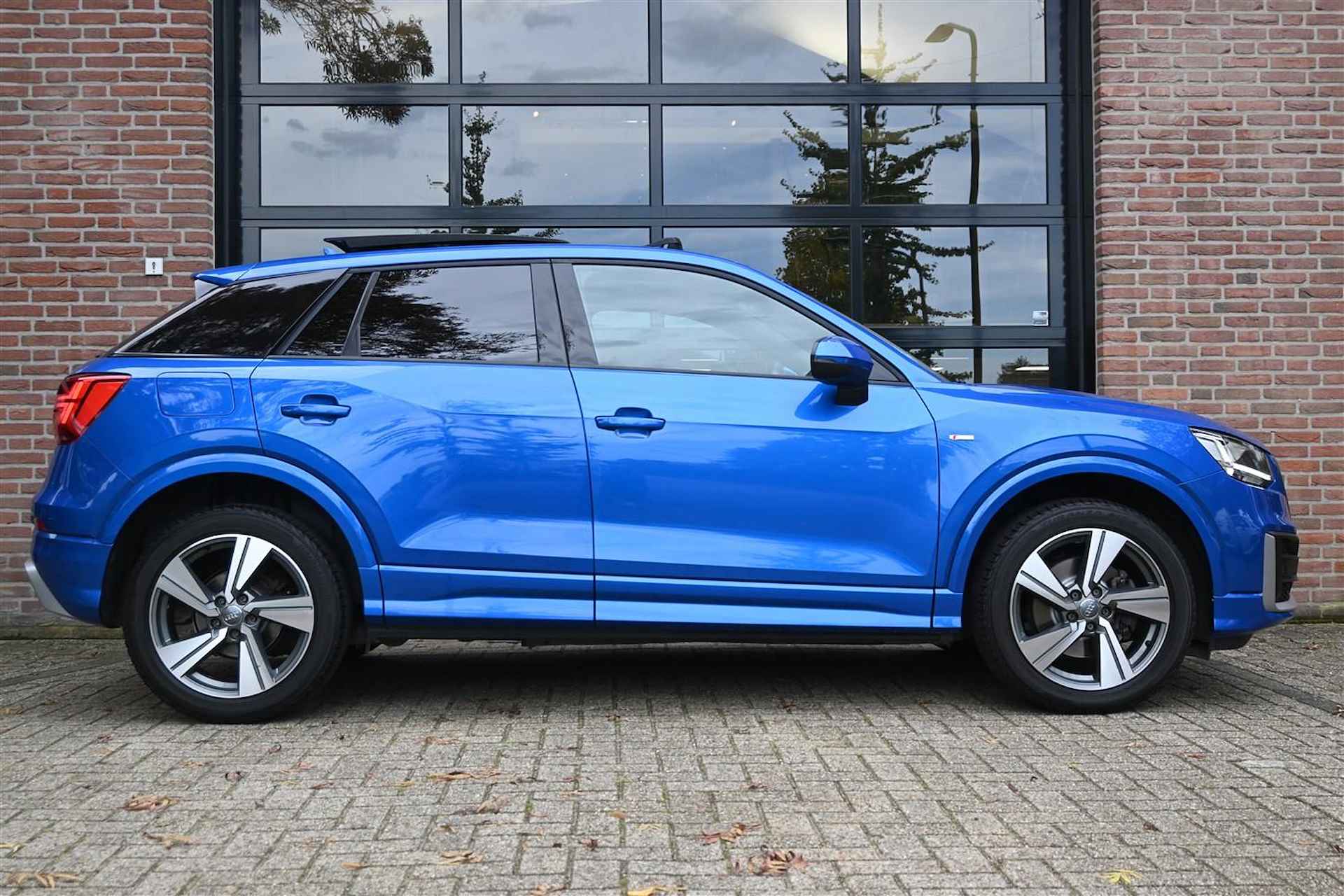 Audi Q2 1.4 TFSI CoD Sport S-LINE Pano Virtual Trekhaak Carplay '17 - 9/38