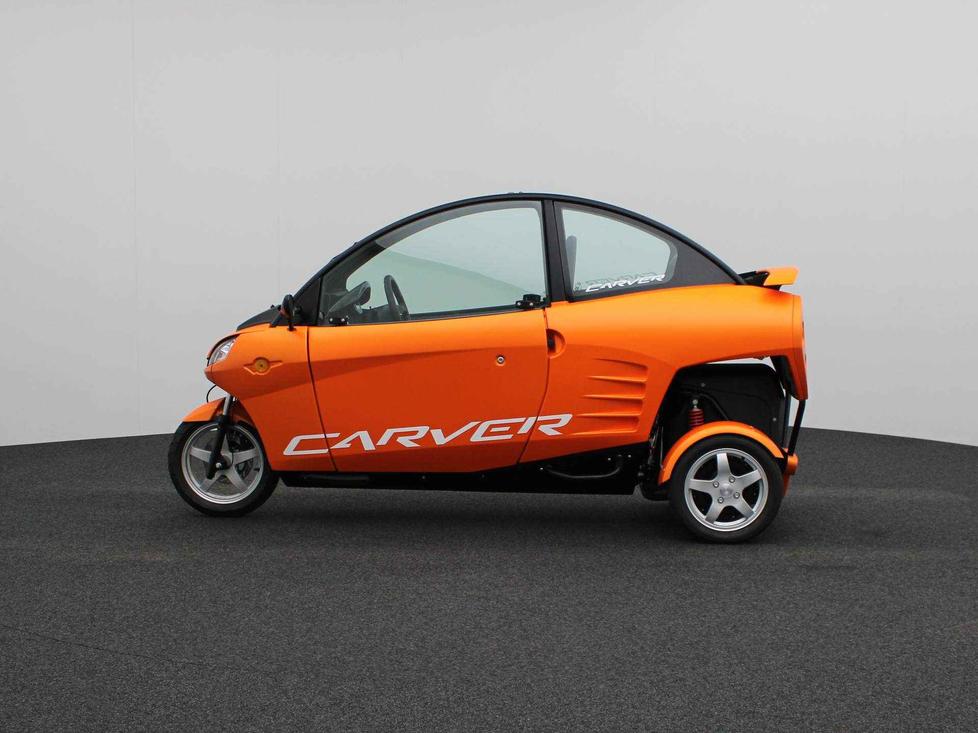 Carver Base Base 5.4 kWh LFP | Leder | Voorruit Verwarming | Bluetooth | Telefoonhouder | 2-Zits | Cabrio! | 100 Km Actieradius | Opgeladen Binnen 4u! - 5/23