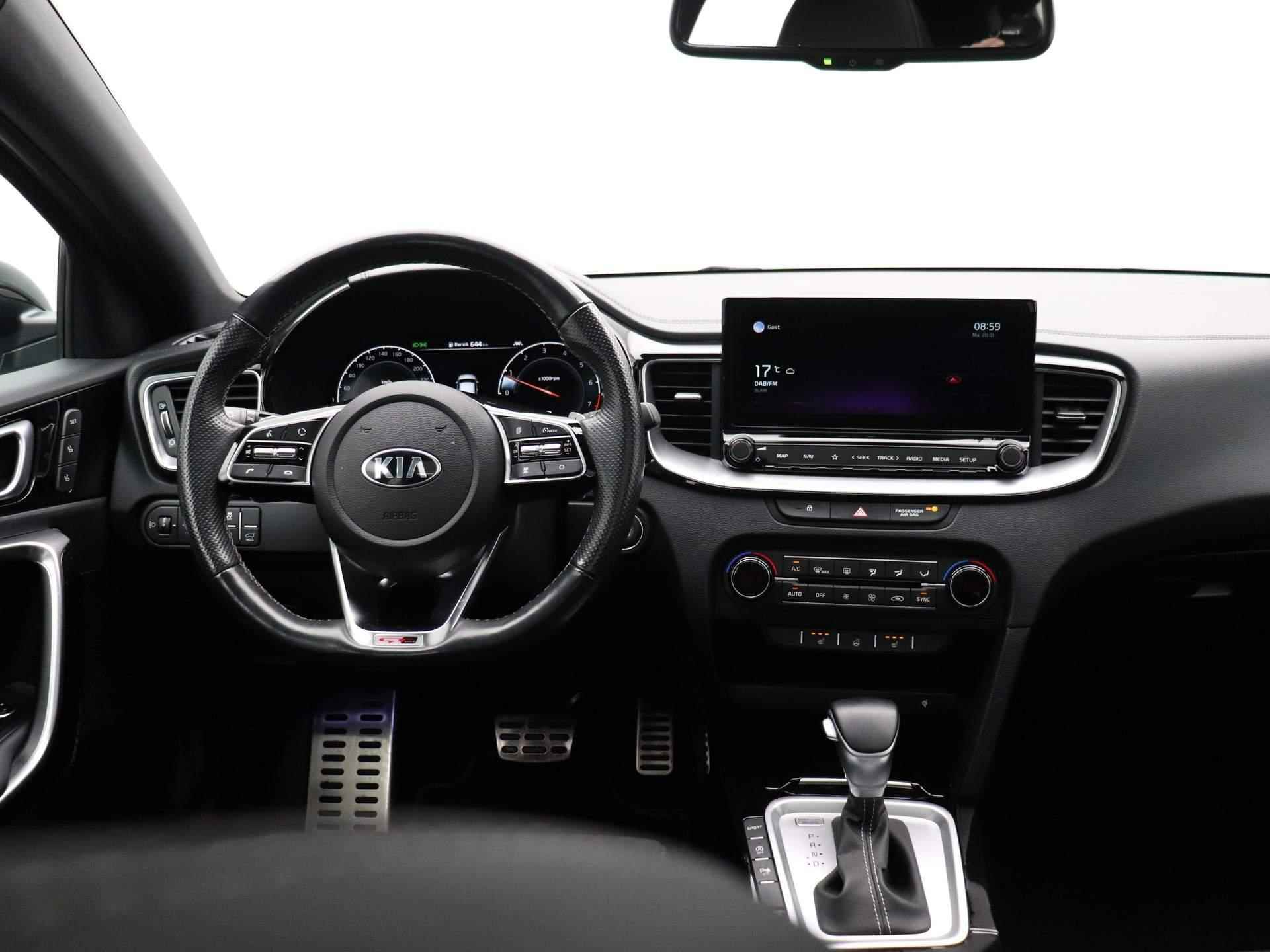 Kia ProCeed 1.5 T-GDI GT-PlusLine | Panoramadak | JBL Audio | Navigatie | Camera | Stoelverwarming | Stuurverwarming | - 7/41