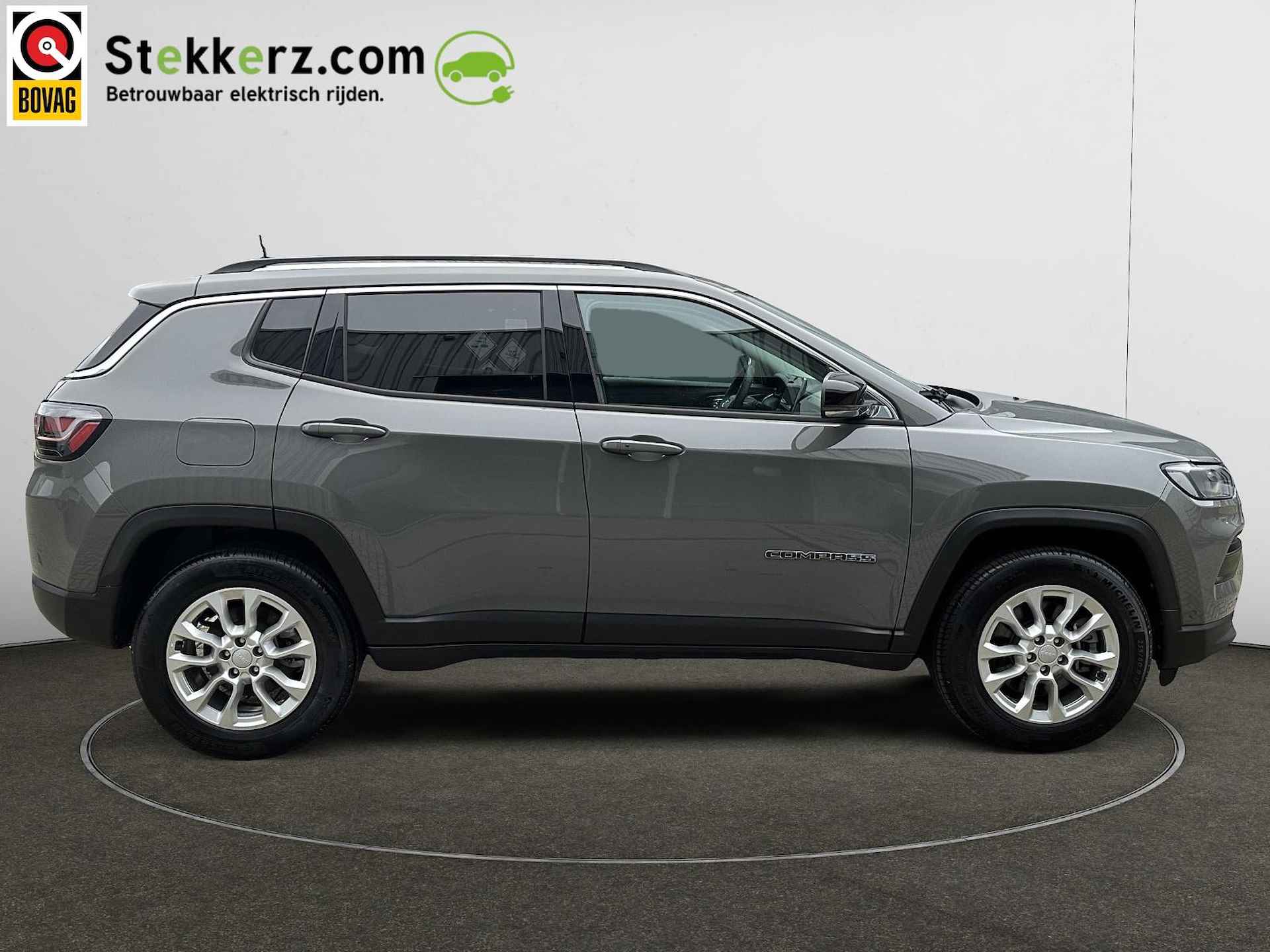 Jeep Compass 4xe 1.3 Limited 4xe 190 Plug-in Hybrid Electric Limited Edition. - 7/16